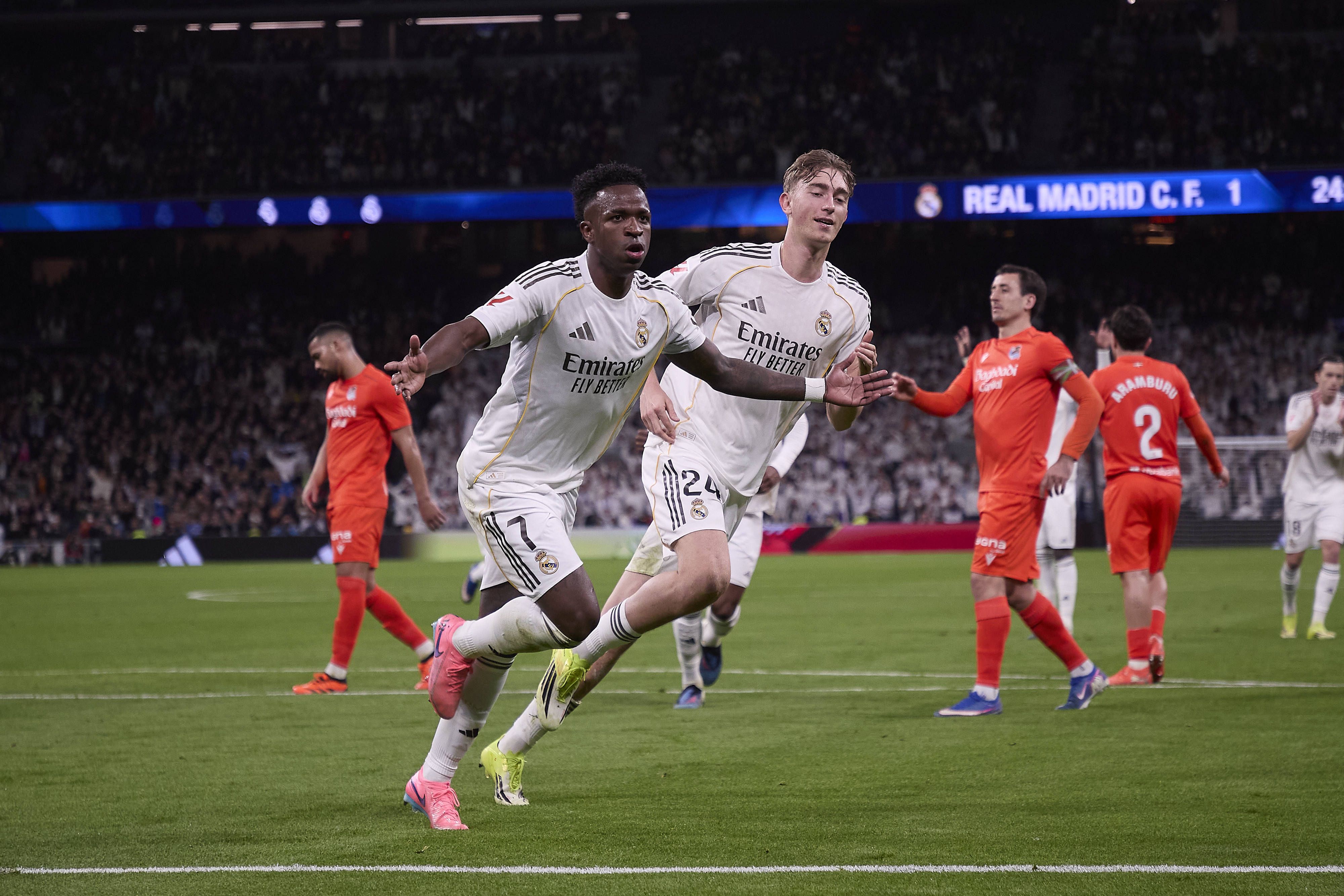 Vinicius Jr. und Dean Huijsen.