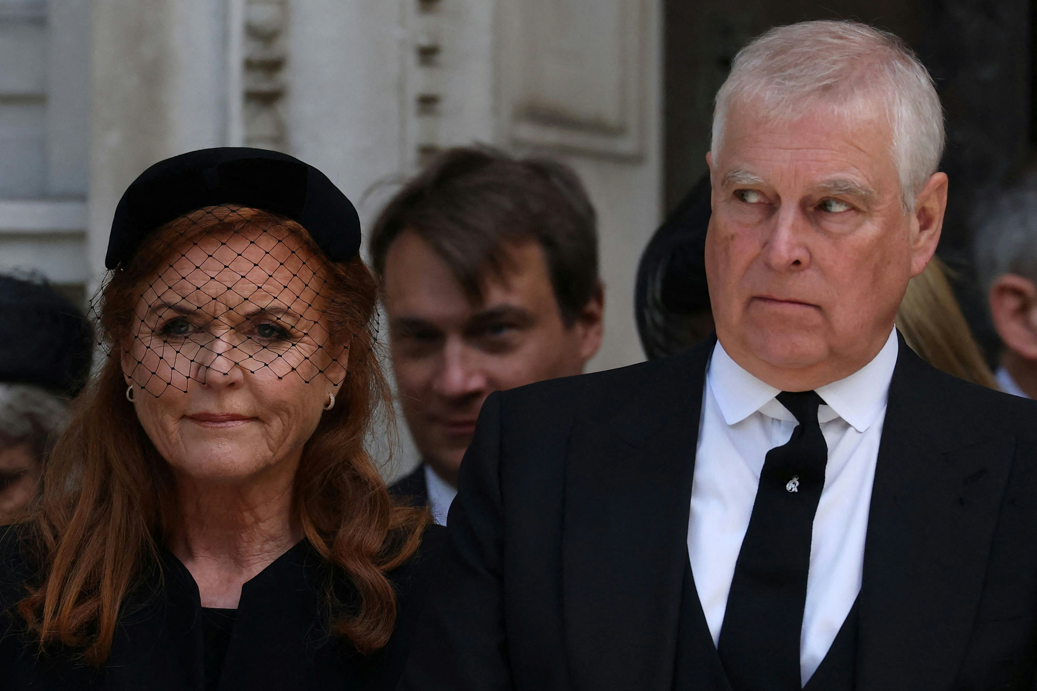 Letzter gemeinsamer Auftritt: Sarah Ferguson und Andrew Mountbatten-Windsor, damals noch ein Prinz, bei der Beerdigung von&nbsp; Katharine, Herzogin von Kent, am 16. September 2025