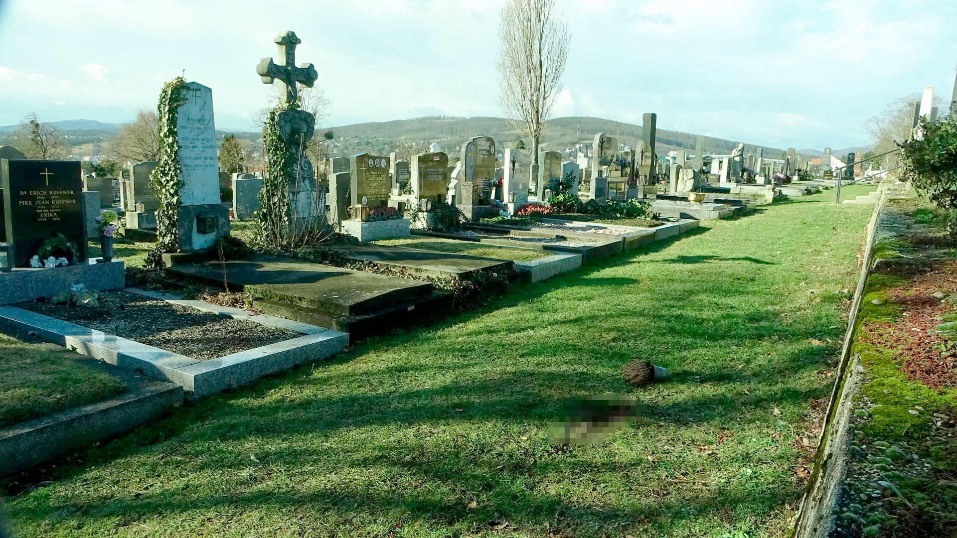 Hier am Friedhof Baumgarten in Wien-Penzing geschah am Montag die Tat.