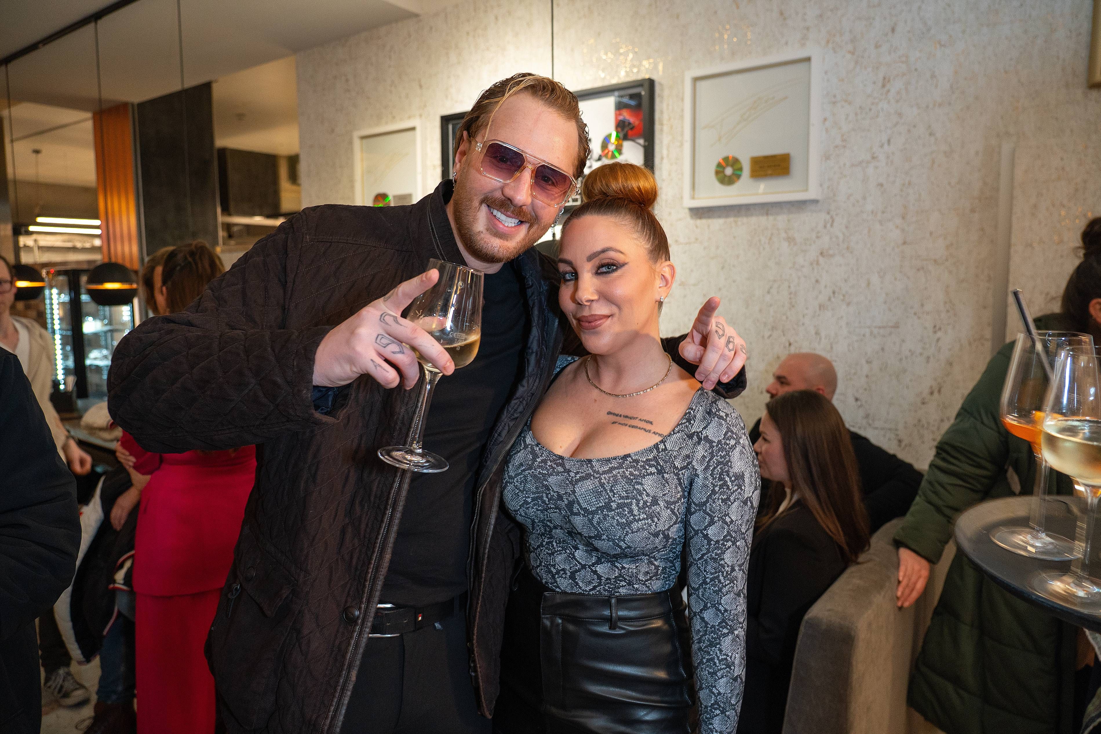Tara und Dennis sind Teil der neuen Staffel 