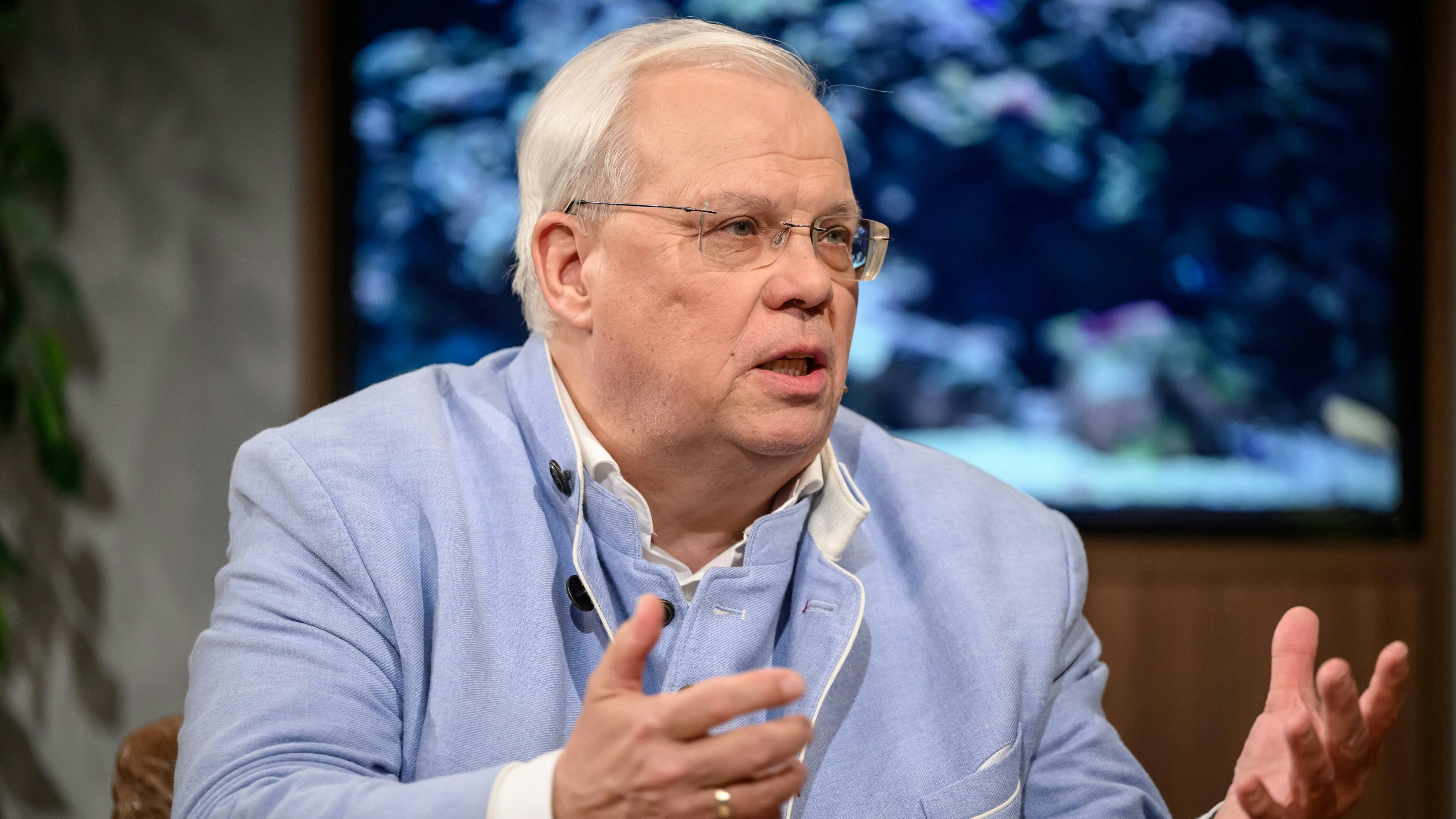 Christian Wehrschütz war am Montag in der Late Night Satire Talkshow "Gute Nacht Österreich" mit Stermann & Grissemann zu Gast. 