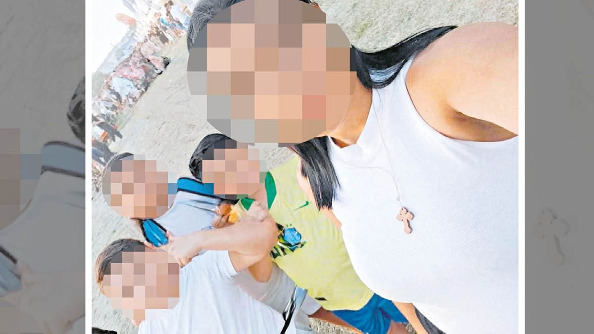 Leon (ganz links) schafft den Alltag nur mit Hilfe. Mutter Sandra (rechts): "Wieso erhält er jetzt weniger Unterstützung?"