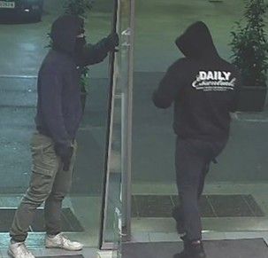 Heute.at - Bitte um Hinweise! Wer kennt diese zwei Personen?