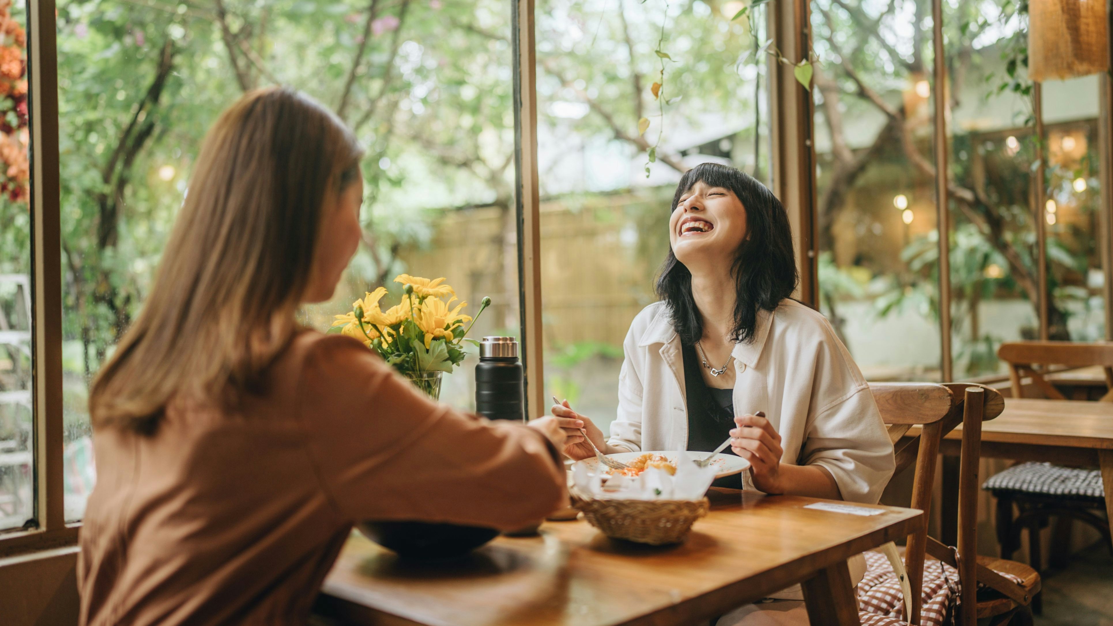 Heute.at - 5 Gründe, warum Freunde dich länger leben lassen