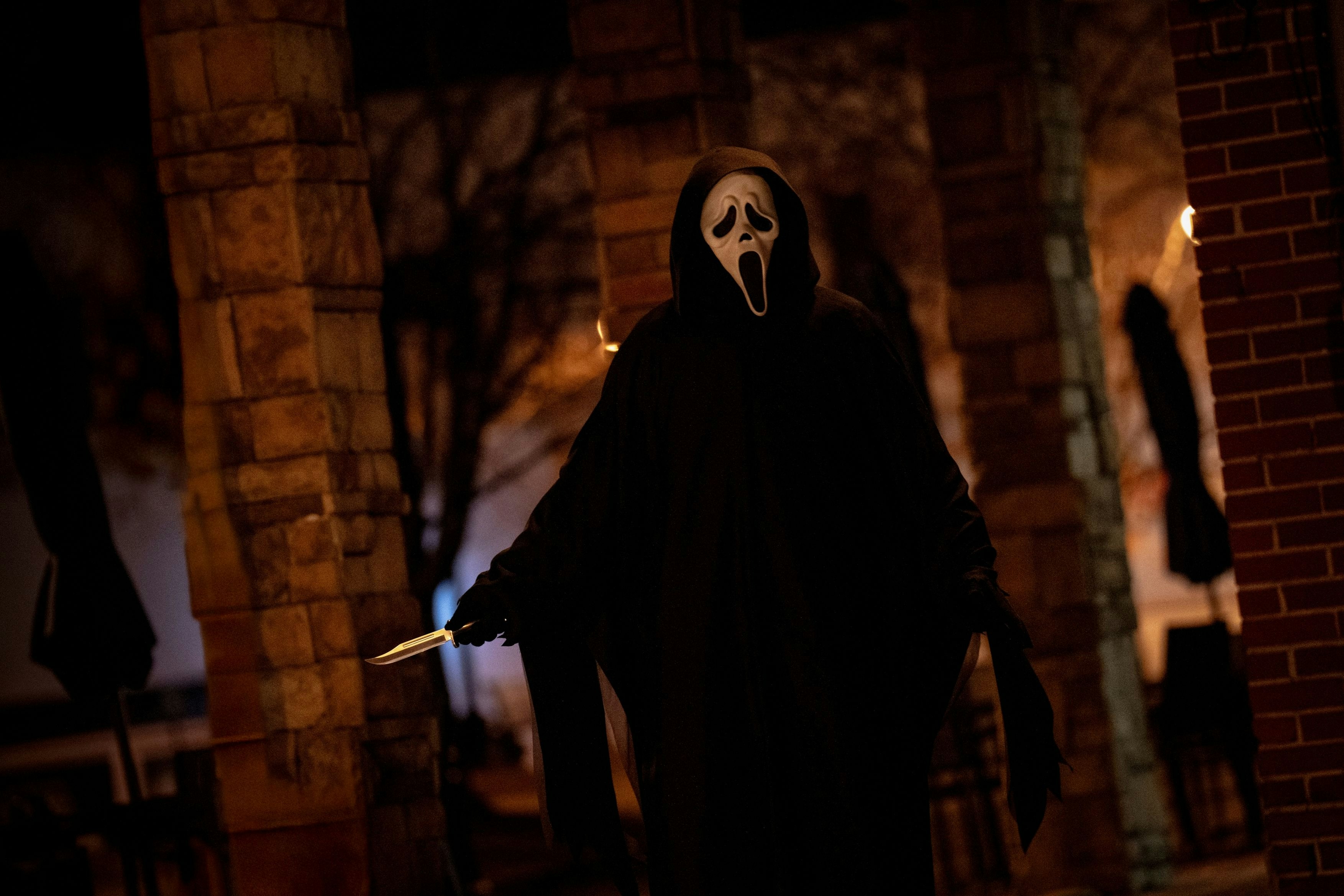 Dieses Gesicht kennt man doch – der Ghostface-Killer ist zurück: "Scream 7"