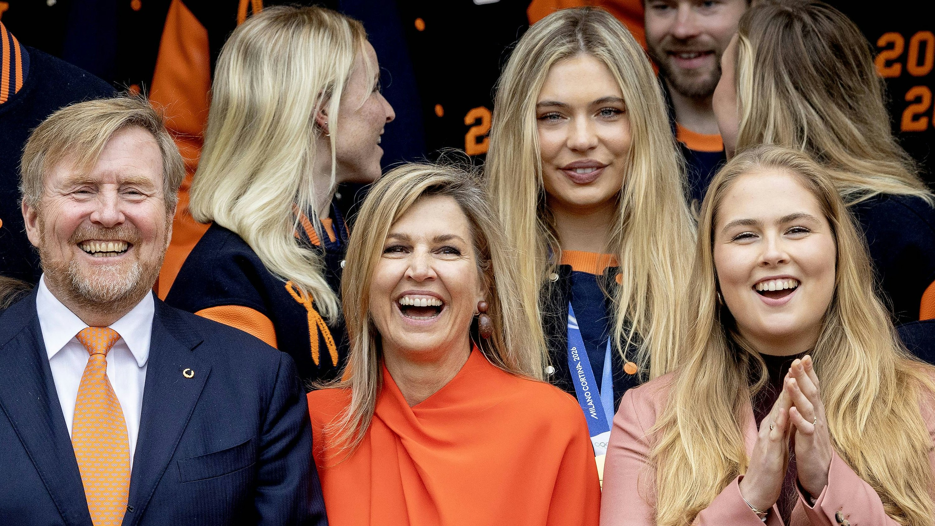 24-02-2026 Palace Princess Amalia and King Willem-Alexander and Queen Maxima during a meeting with the Dutch medal winners of the 2026 Winter Olympics in Milan at palace Noordeinde in The Hague. Jutta Leerdam, Xandra Velzeboer, Jens van t Wout, Melle van t Wout, Femke Kok, Jenning de Boo, Merel Conijn, Antoinette Rijpma-de Jong, Joy Beune, Kjeld Nuis, Marijke Groenewoud, Jorrit Bergsma, Teun de Boer, Friso Emons and Itzhak de Laat and Carl Verheijen. Â PUBLICATIONxINxGERxSUIxAUTxONLY Copyright: xPPEx