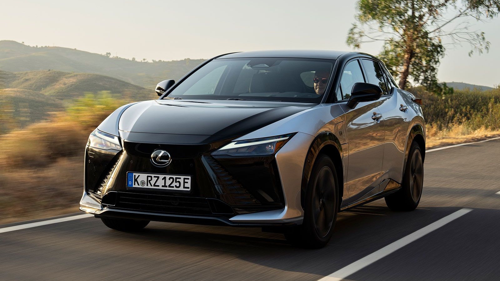 Alle Modelle sollen eine Reichweite von bis zu 559 km haben.