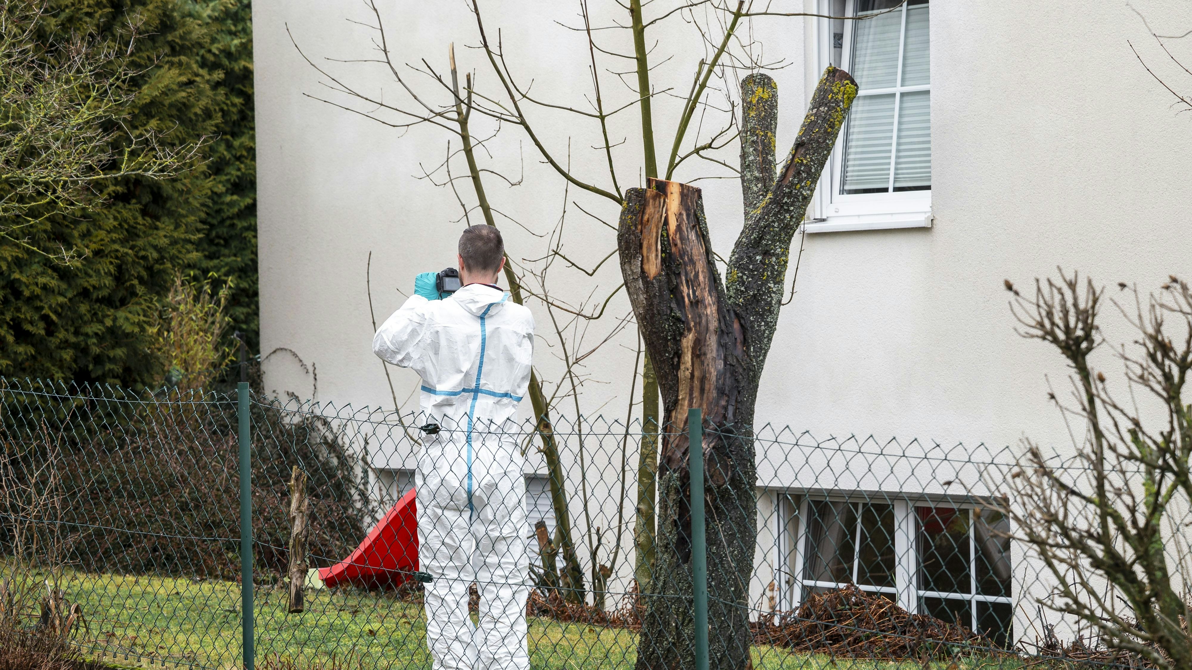 Die Ermittlungen der Polizei laufen nach wie vor auf Hochtouren.