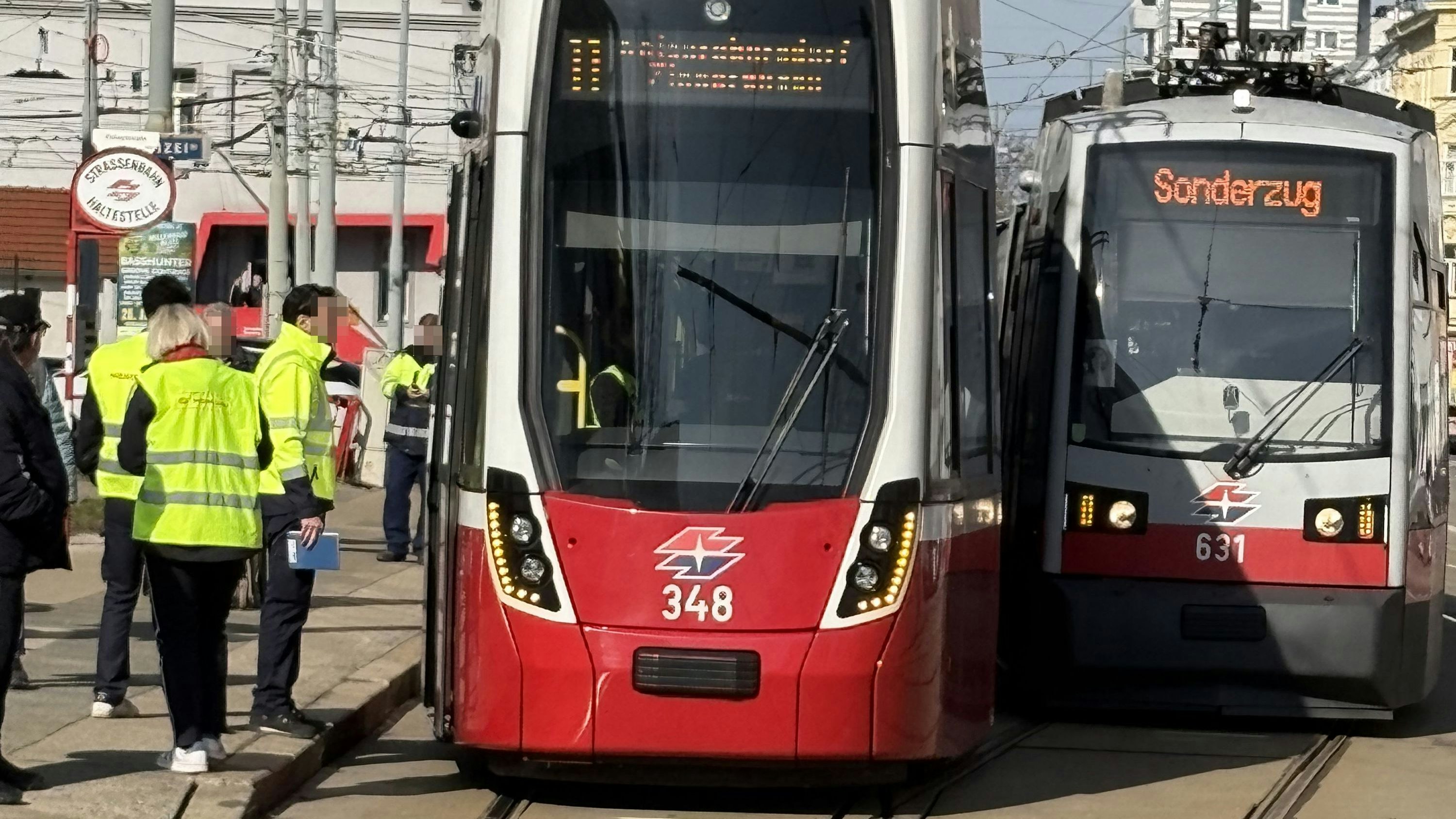 In Wien-Simmering kam es zu einem Unfall zwischen zwei Straßenbahnen.