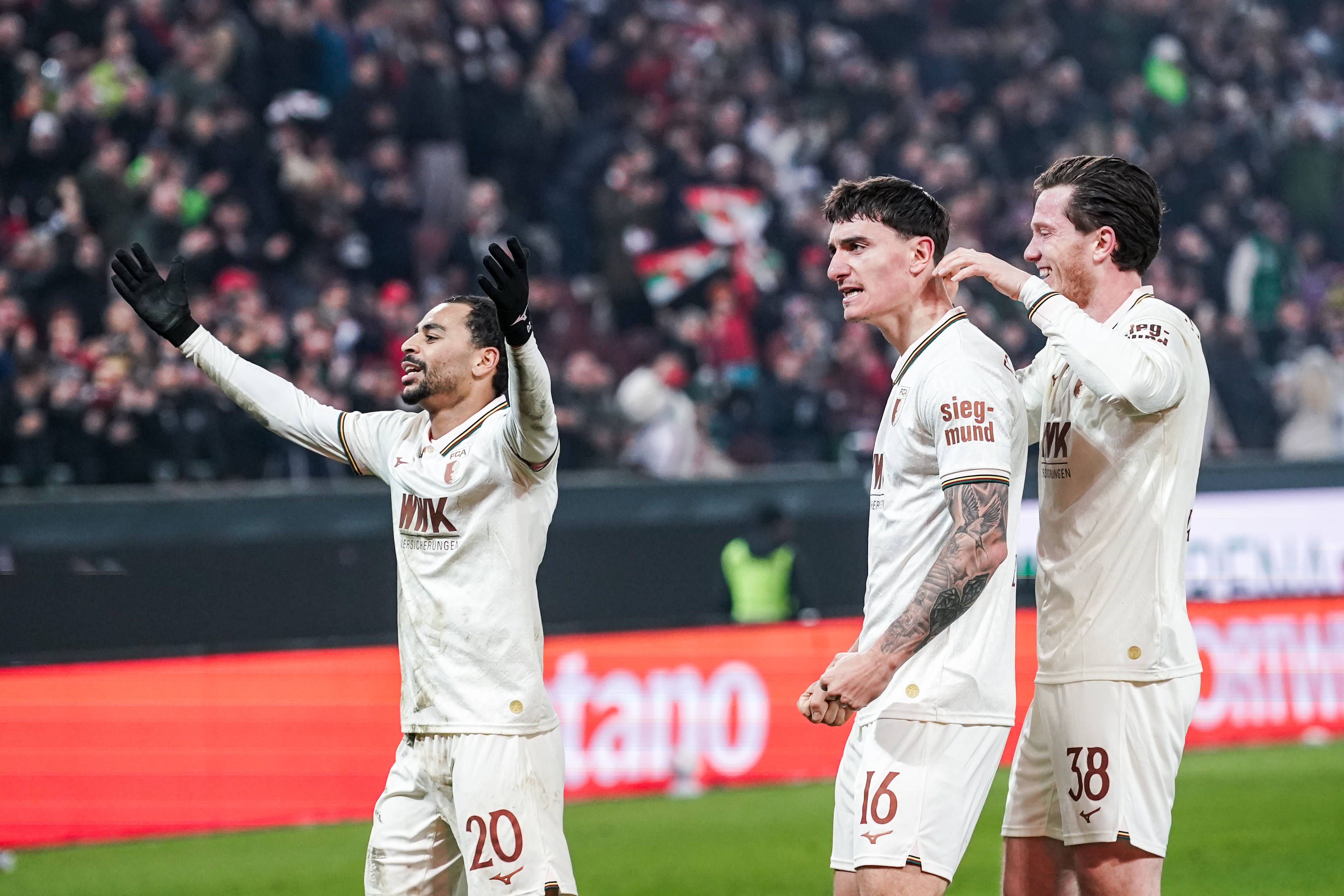 Heute.at - Gregoritsch-Assist bei Augsburg-Sieg gegen Köln