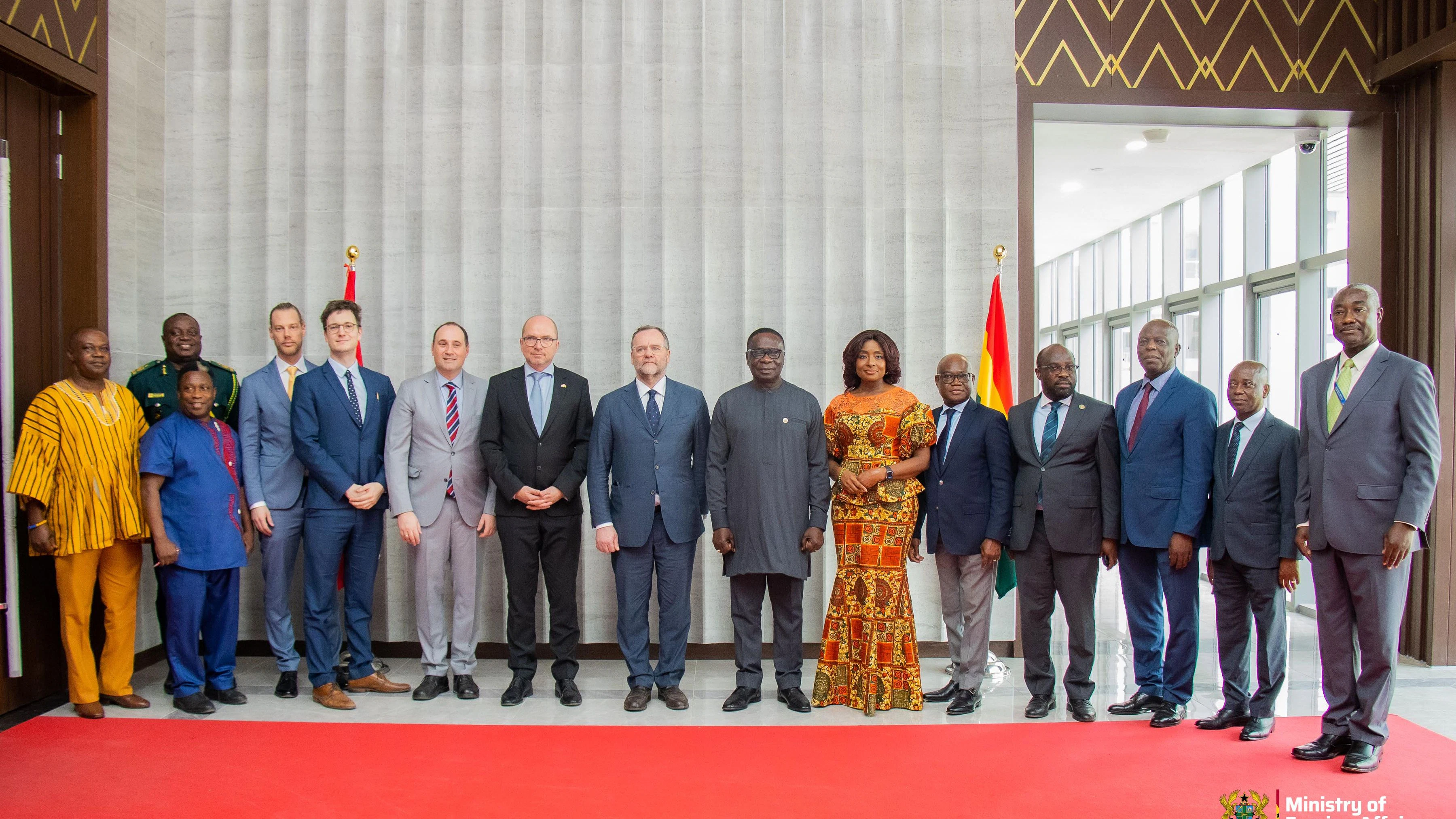 Staatssekretär Sepp Schellhorn in Ghana. 