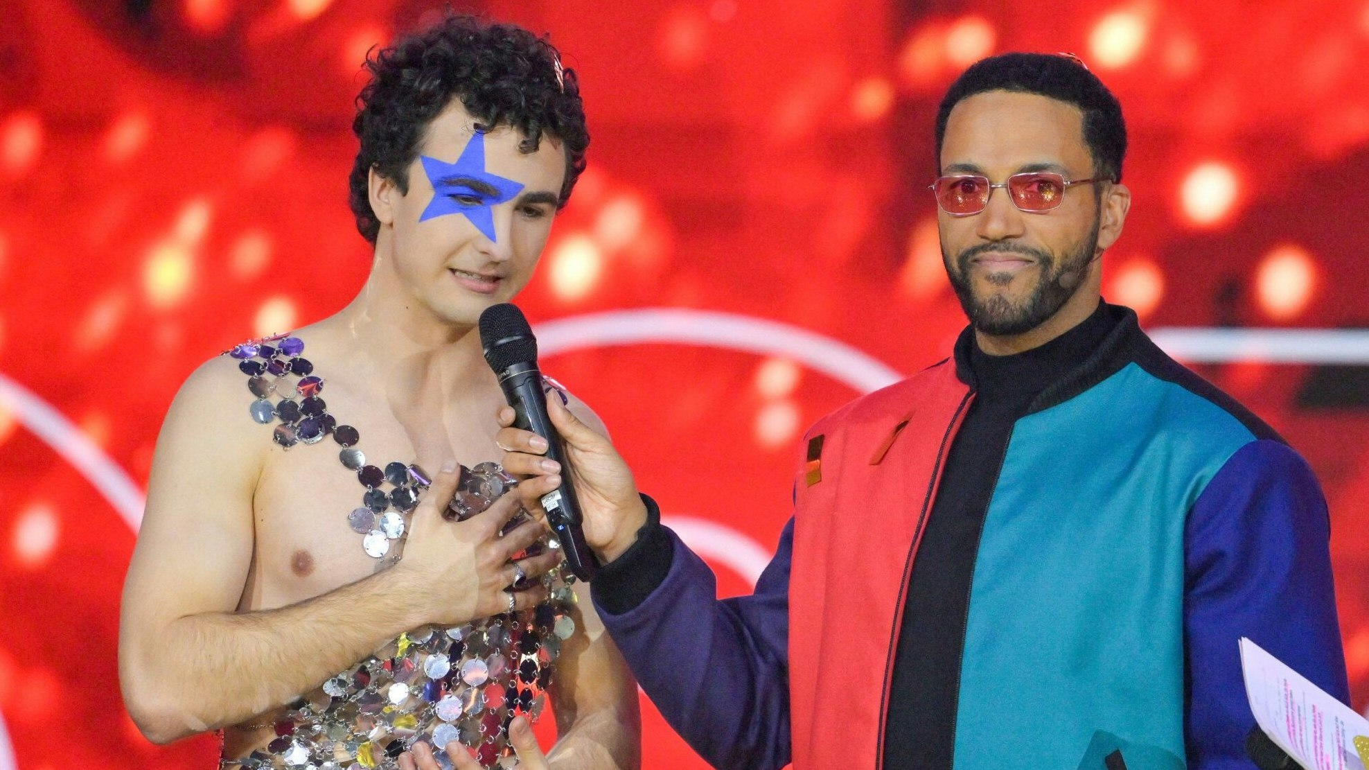 Heute.at - Gerissen! – Schock um ESC-Outfit von COSMÓ