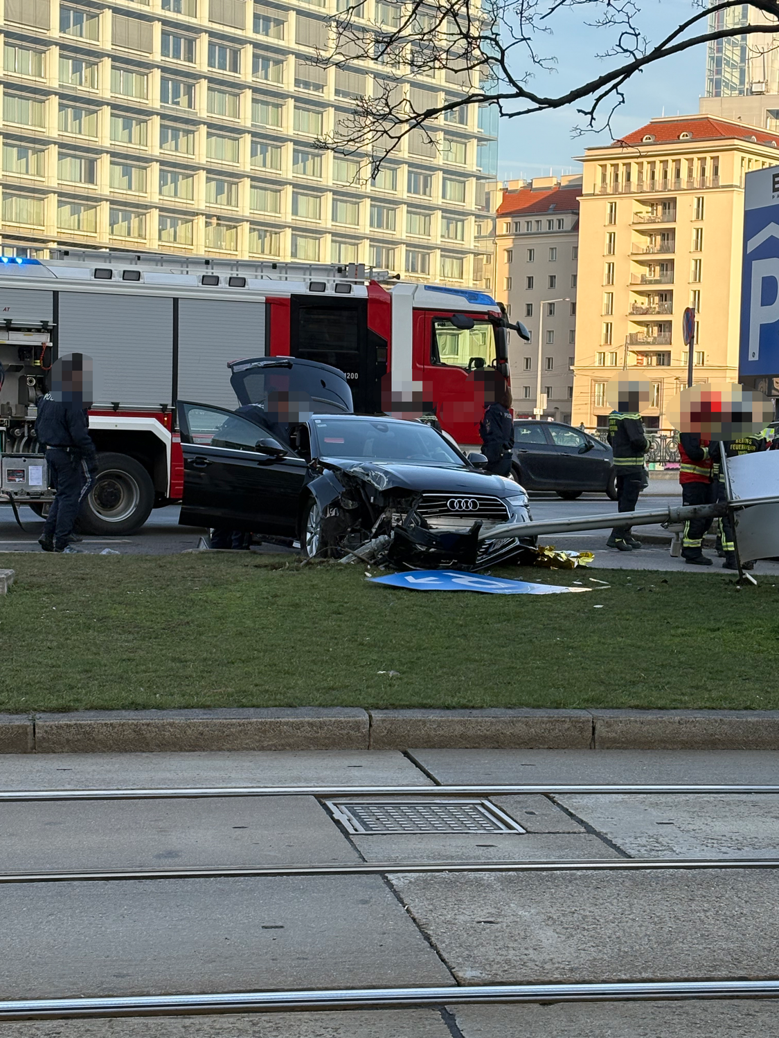 Am Freitagnachmittag sorgte ein Unfall am Schwedenplatz für Aufsehen.