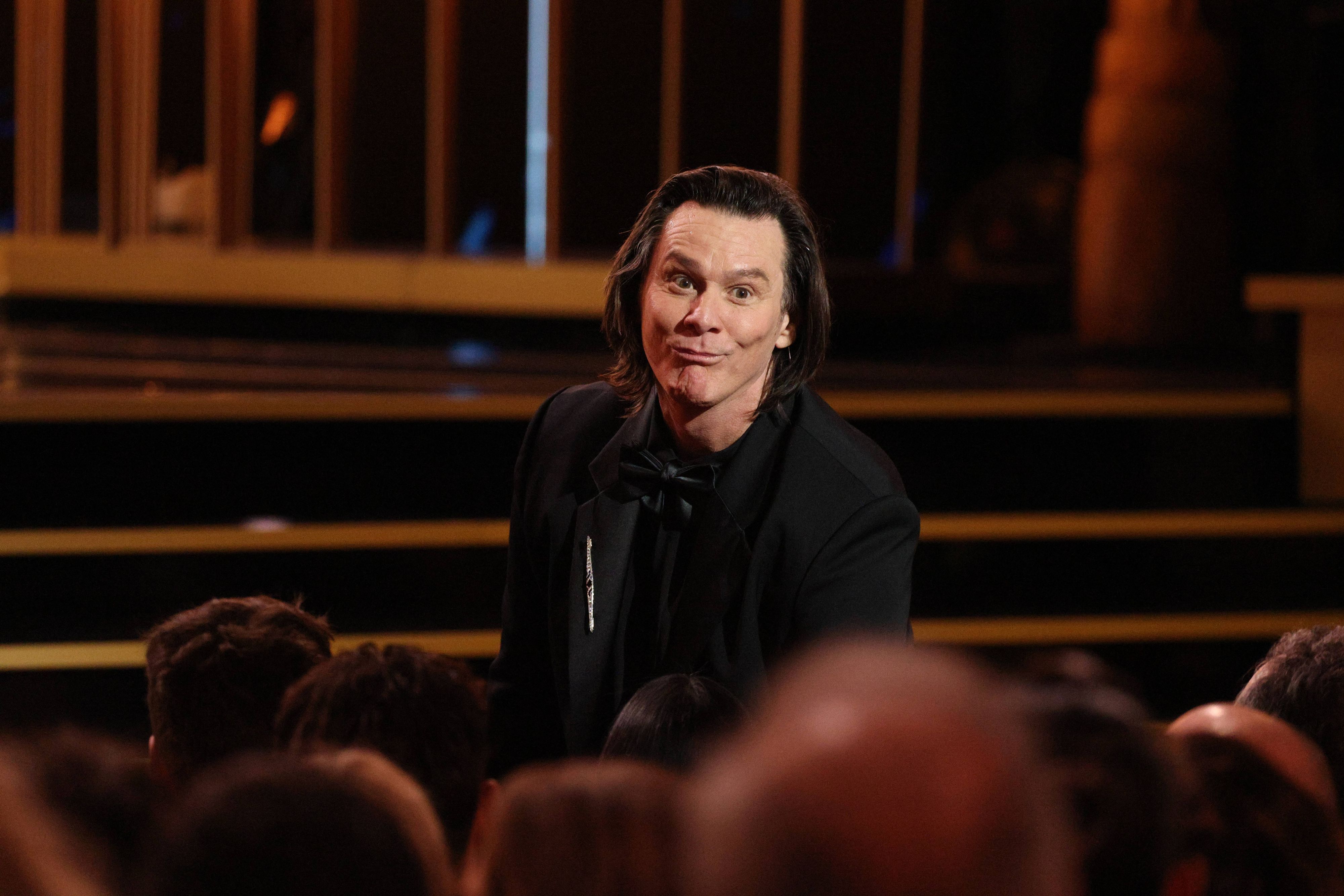 Heute.at - Neue Liebe für Jim Carrey? Er schwärmt komplett von IHR