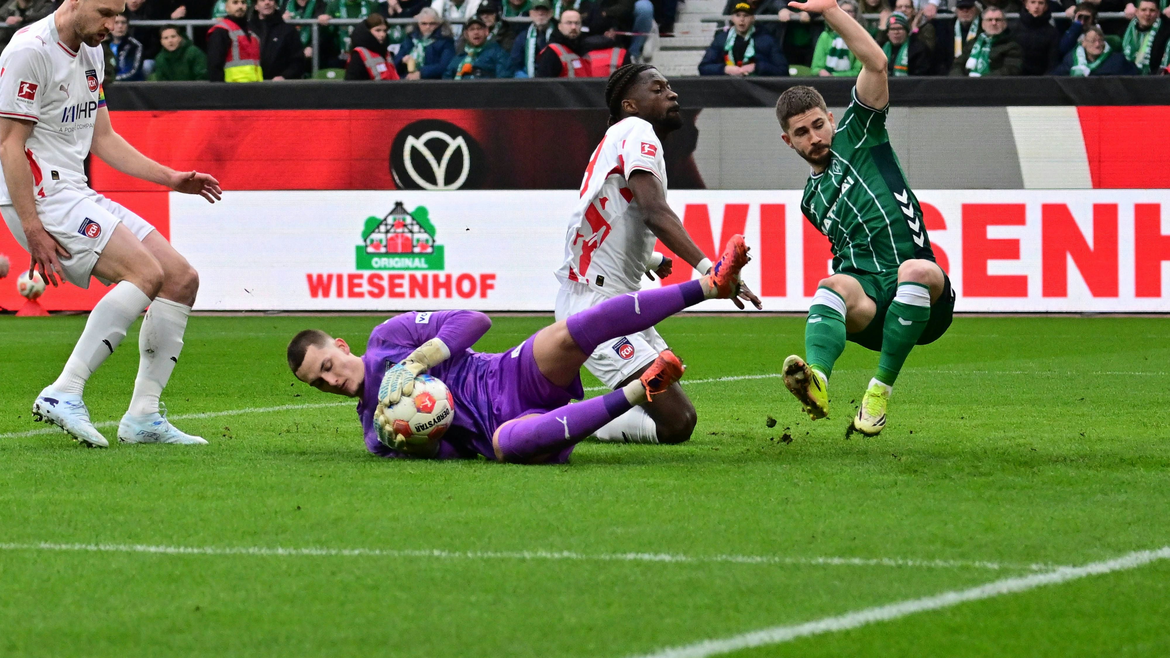 Heute.at - Nachlese: Bremen holt wichtigen Sieg, Ilzer verliert