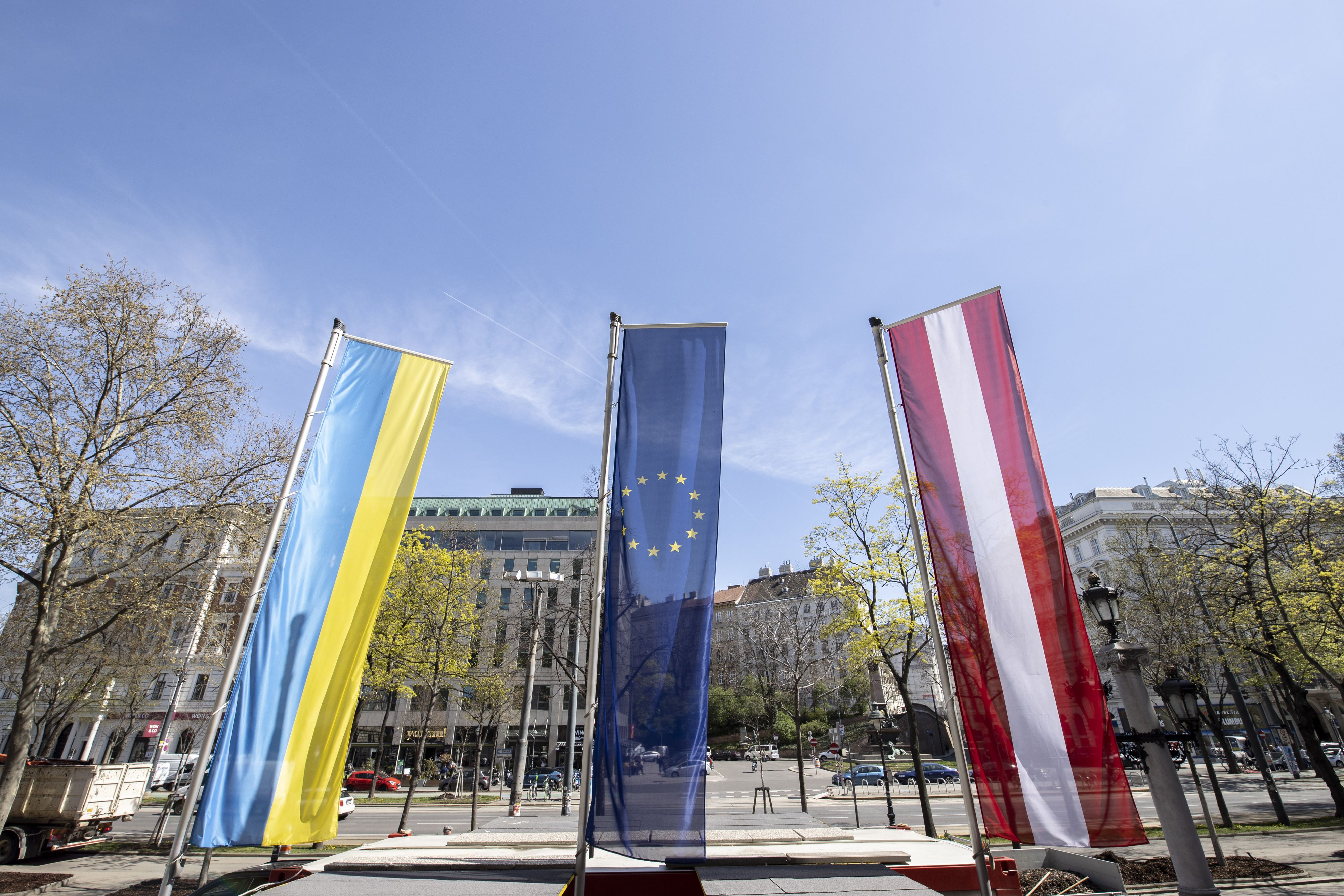 Die Zahl der Ukrainer in Grundversorgung hat sich seit September 2022 fast halbiert.