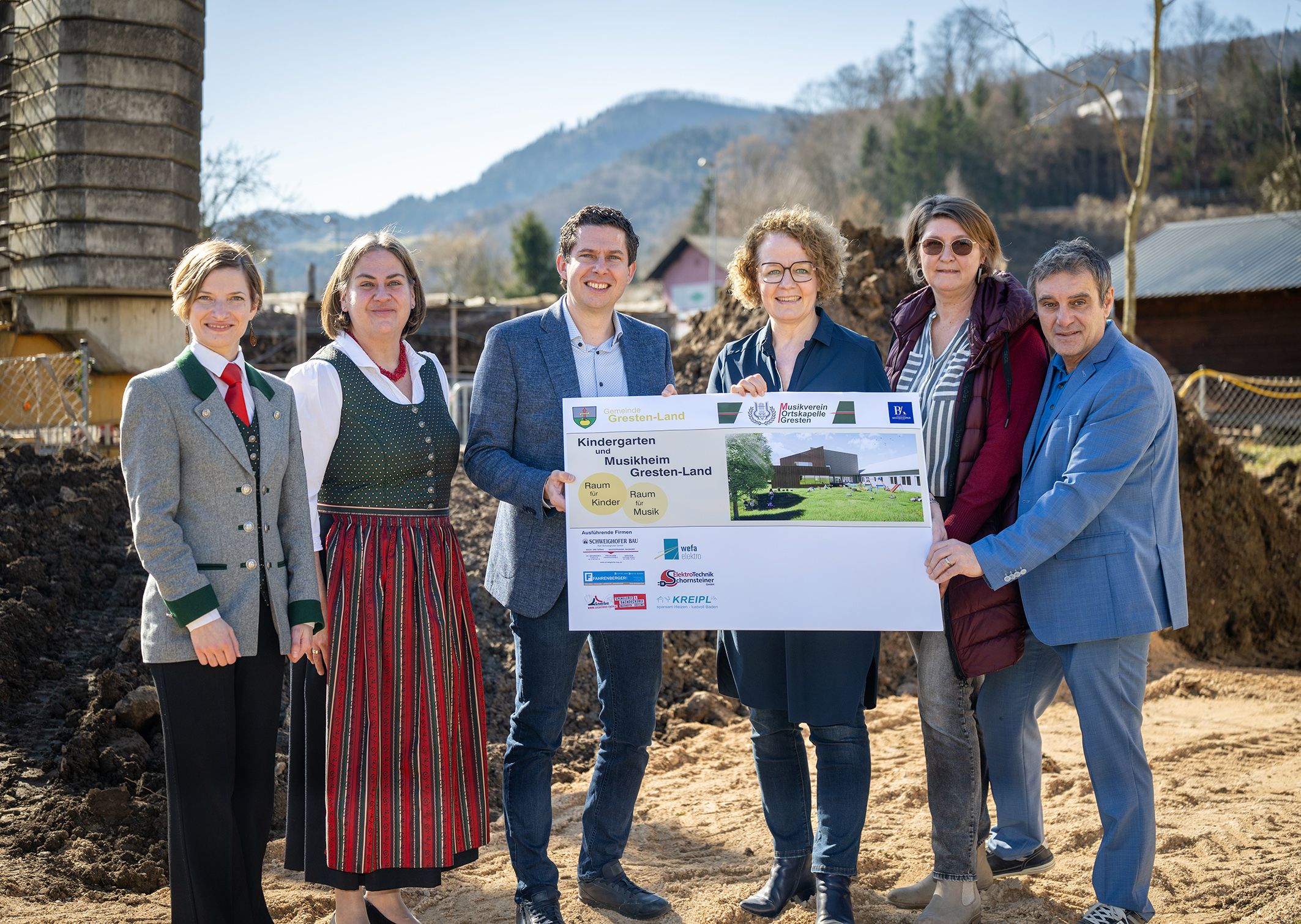 Heute.at - Land NÖ erweitert Kindergarten und baut neues Musikheim