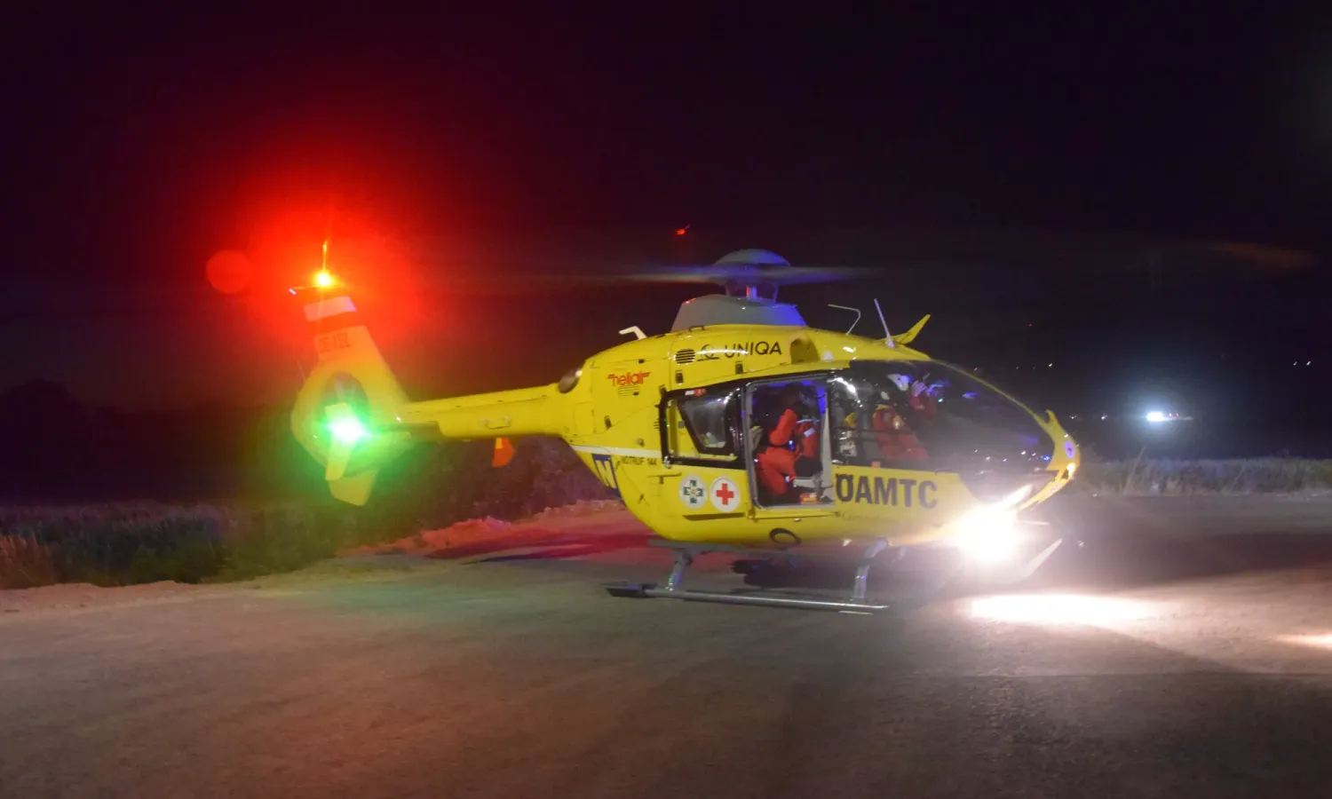 Heute.at - Horror-Crash – 15-Jährige über Böschung geschleudert