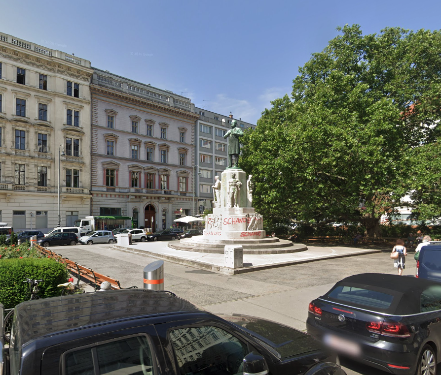 Das Lueger-Denkmal wird immer wieder beschmiert.