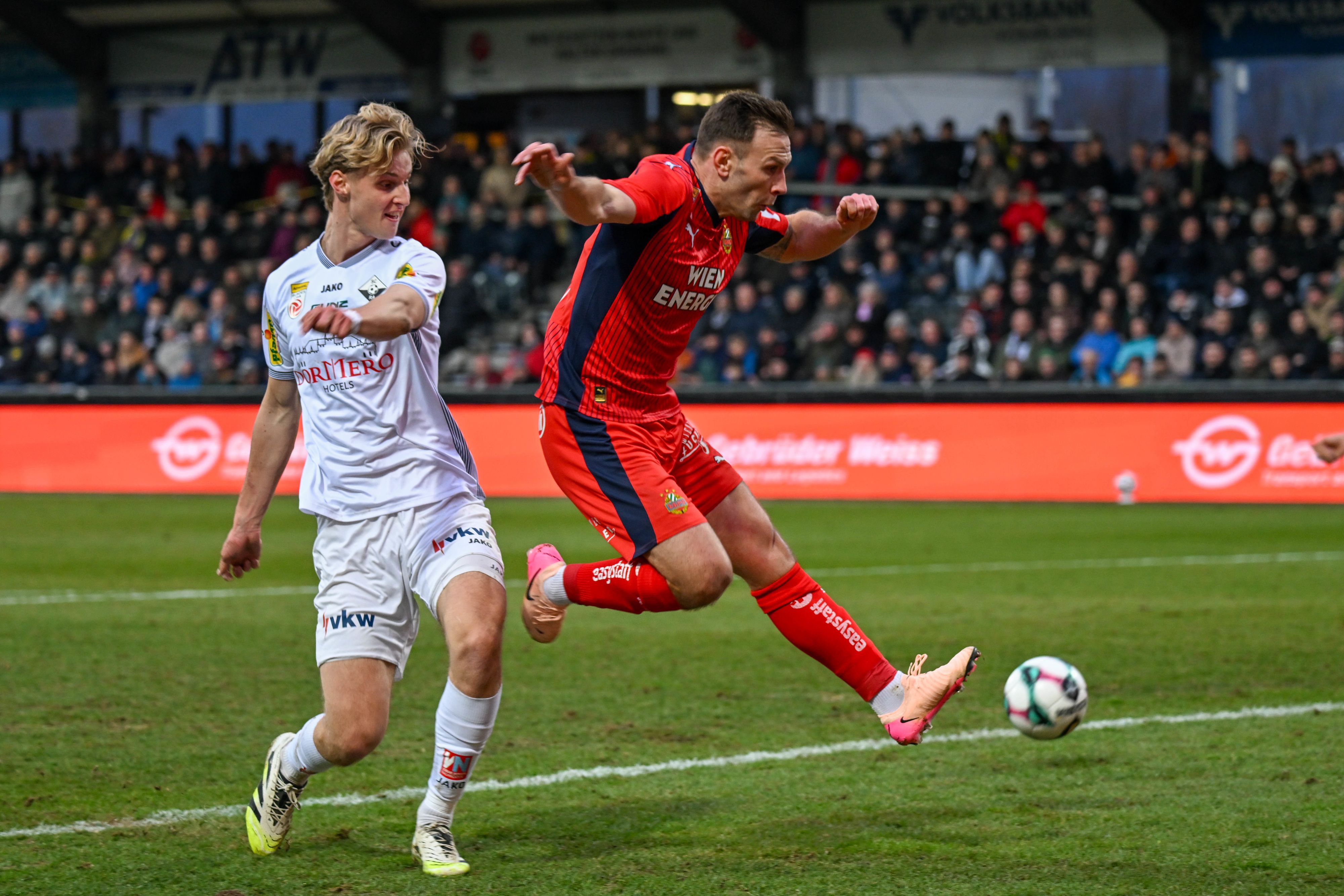 Andreas Weimann schoss Rapid in Führung.
