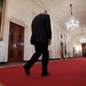 Hintergrund-Report: Warum Trump das Iran-Risiko wirklich einging