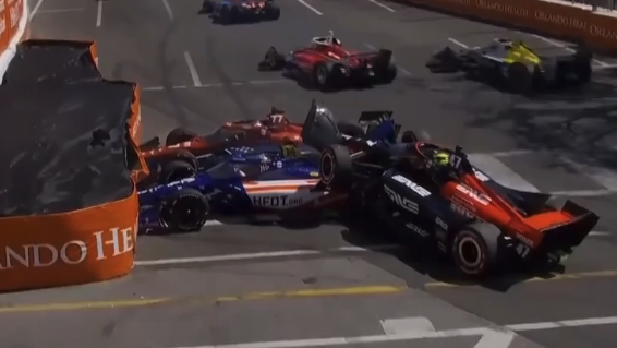 Heute.at - Schumacher-Debüt endete nach Crash beim Rennarzt