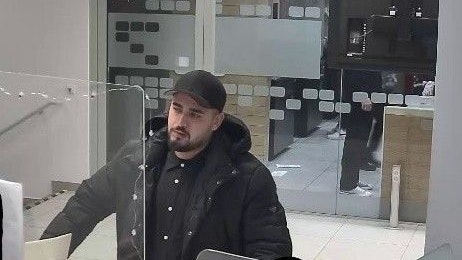 Wer kennt diesen Mann?