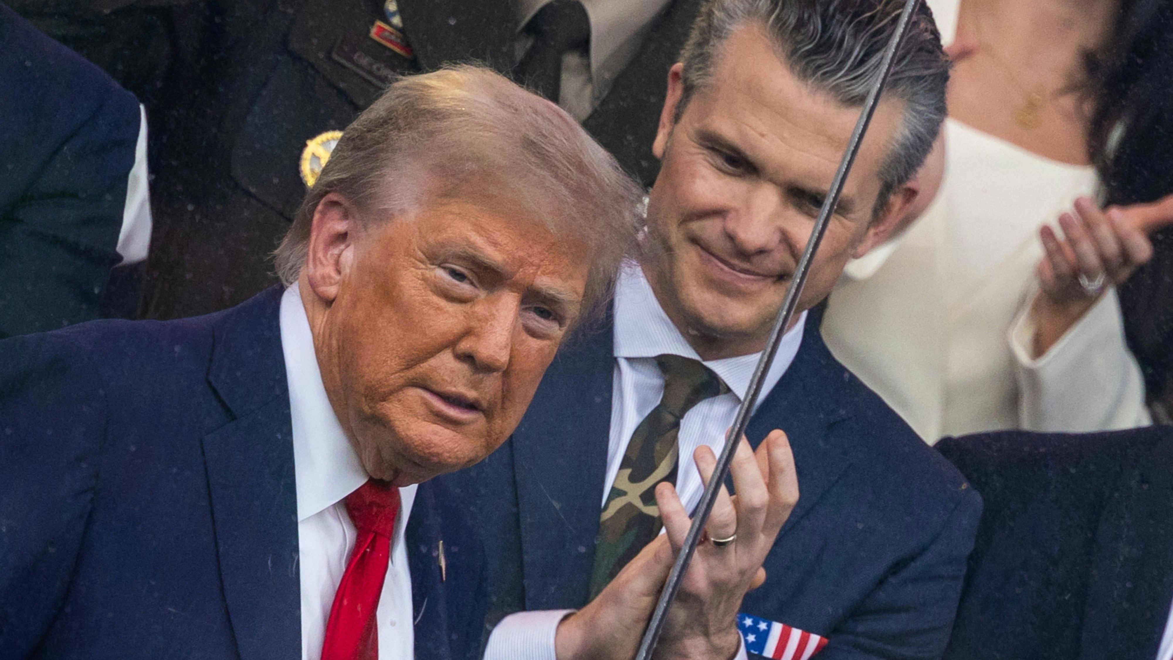 Heute.at - Trumps Offiziere stimmen Soldaten auf Apokalypse ein