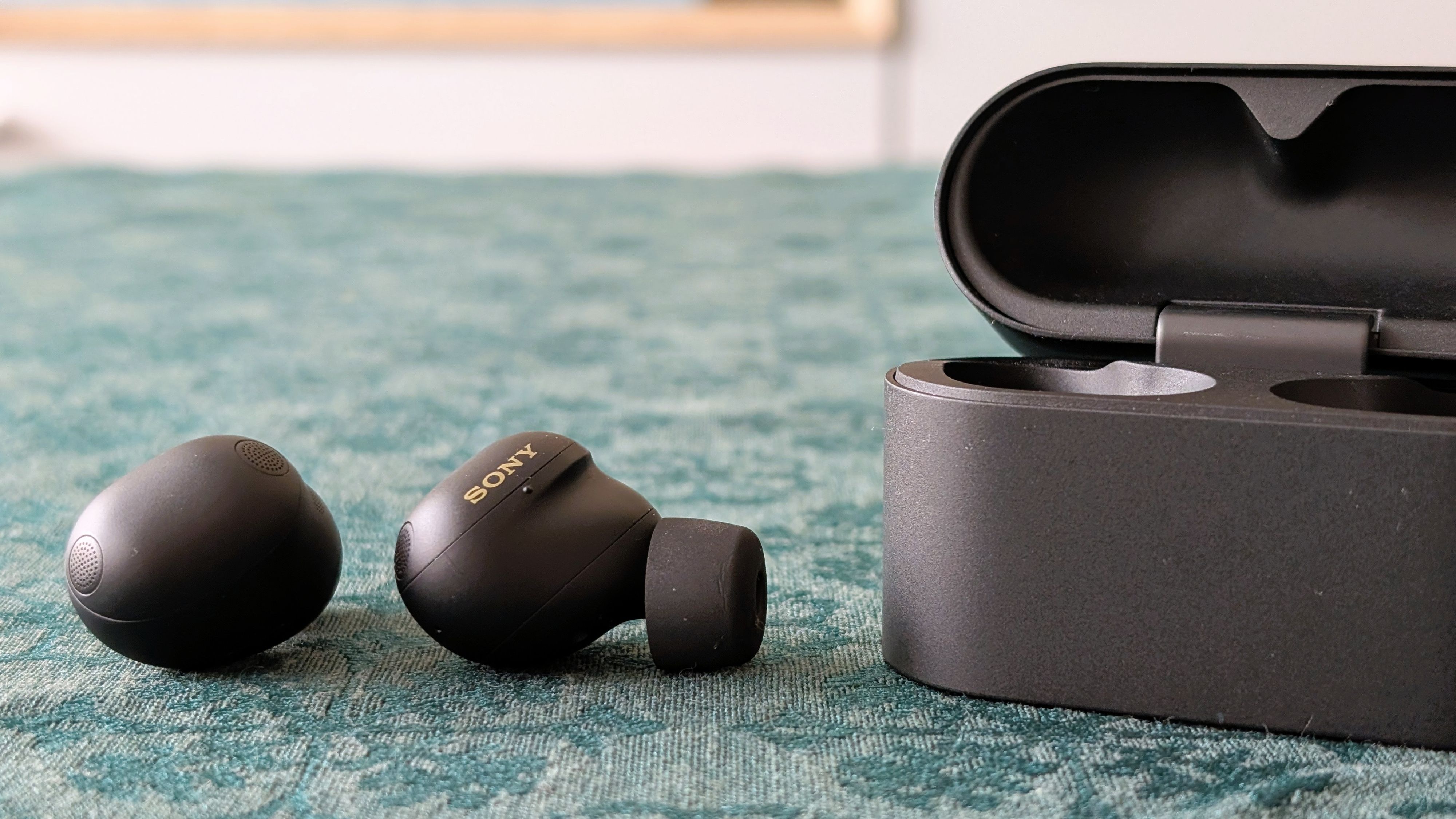 Wer exzellente ANC-Leistung, hohe Klangqualität und smarte Funktionen sucht, ist bei den Sony WF-1000XM6 richtig.