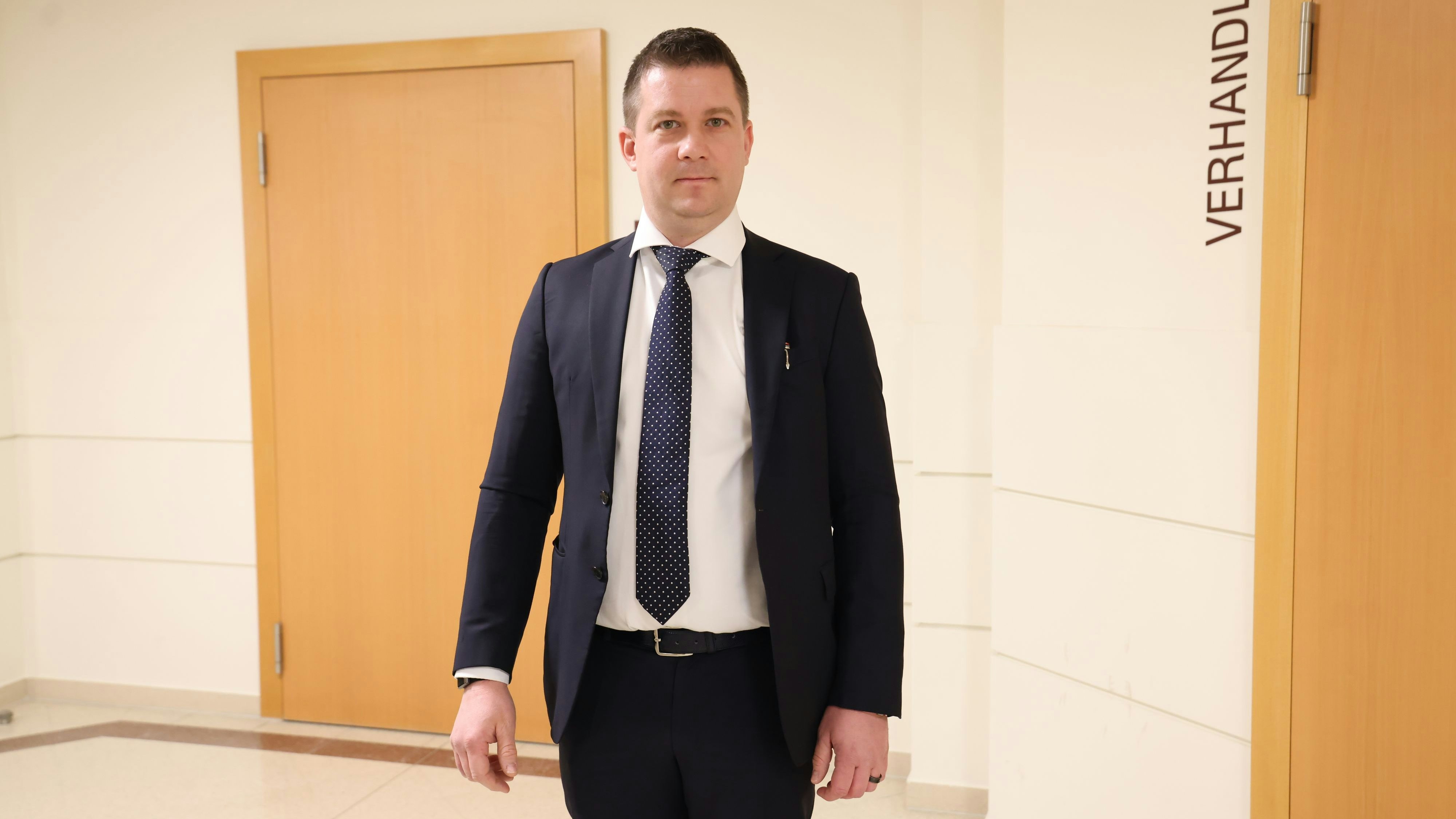 Mathias Burger vertrat den Polizisten, den der Vorfall fast zwei Jahre lang beschäftigte.