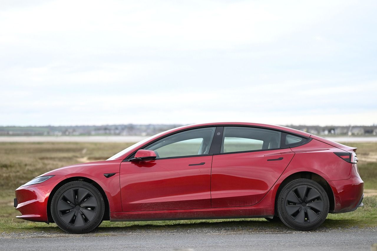 Im Zentrum des Projekts steht ein Tesla-Model-3-Akkupack mit rund 75 bis 79 Kilowattstunden Kapazität.