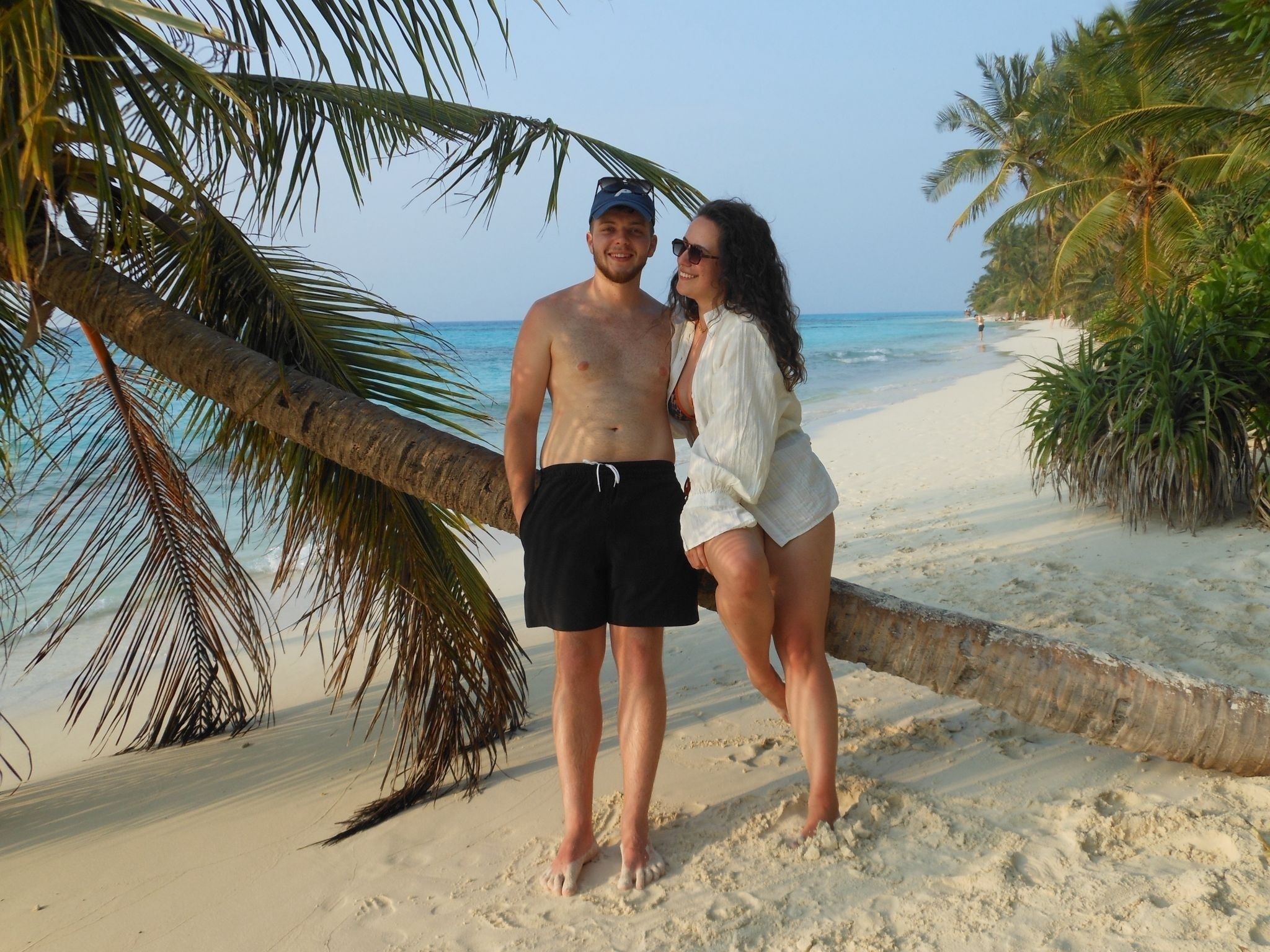 Für die 23-jährige Noelle Janin aus Nürnberg endet der Traumurlaub auf den Malediven in purem Chaos. Der Iran-Konflikt macht eine Heimreise unmöglich.