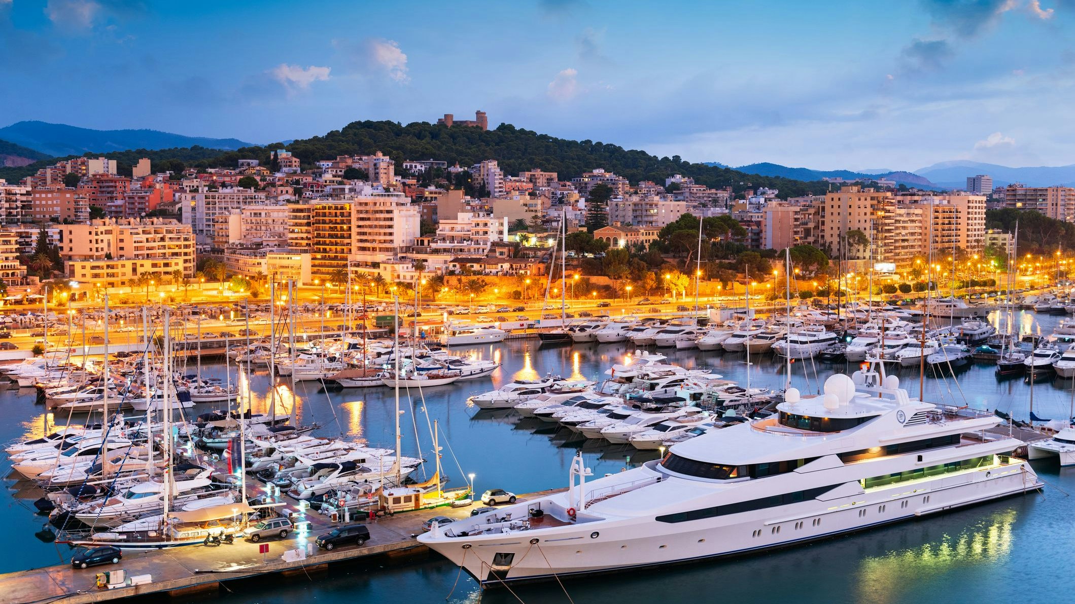 Die betroffene Yacht lag im Hafen von Palma de Mallorca. Archivbild.