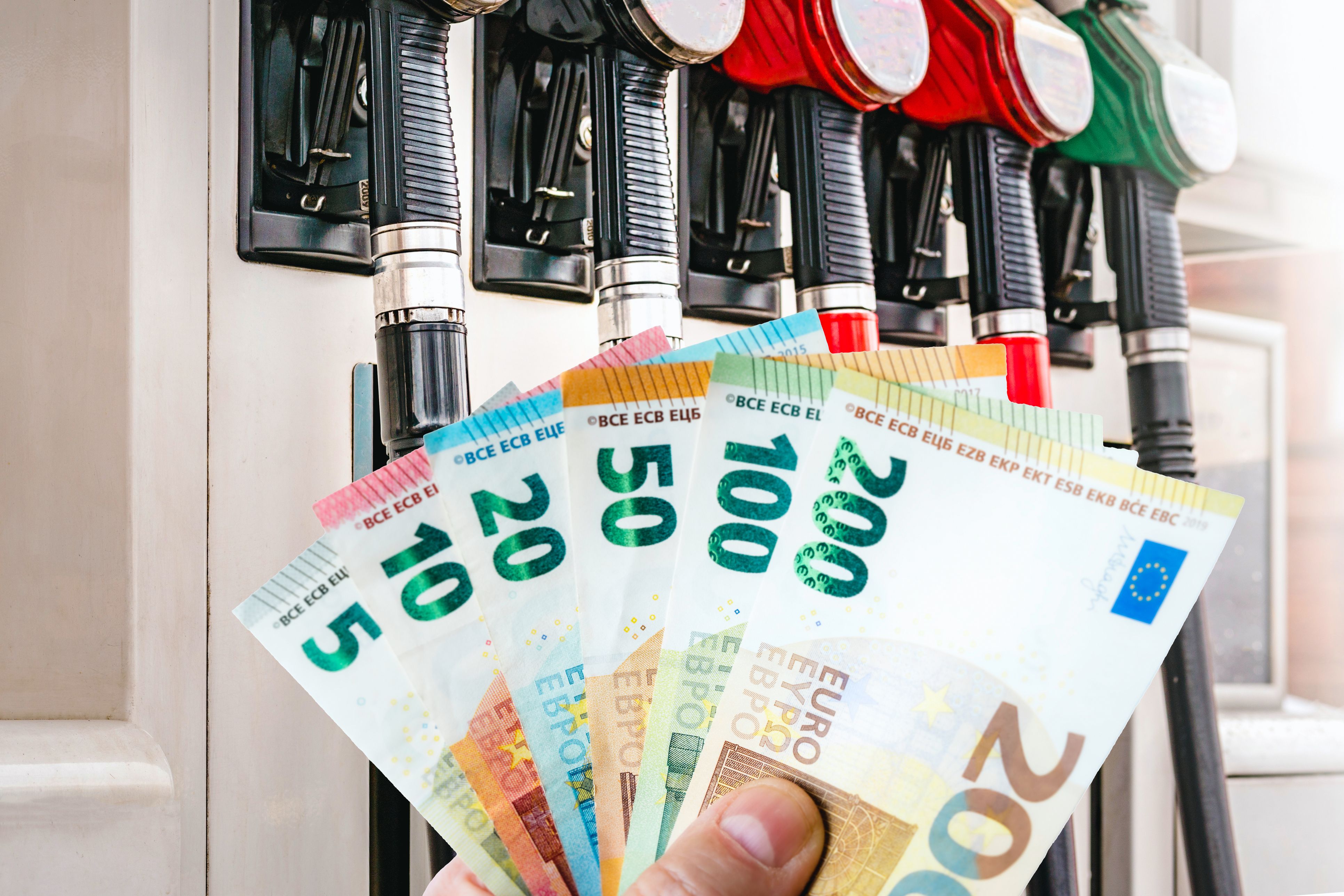 Super, Diesel, Heizöl: Iran-Krieg lässt Preise hochschießen.