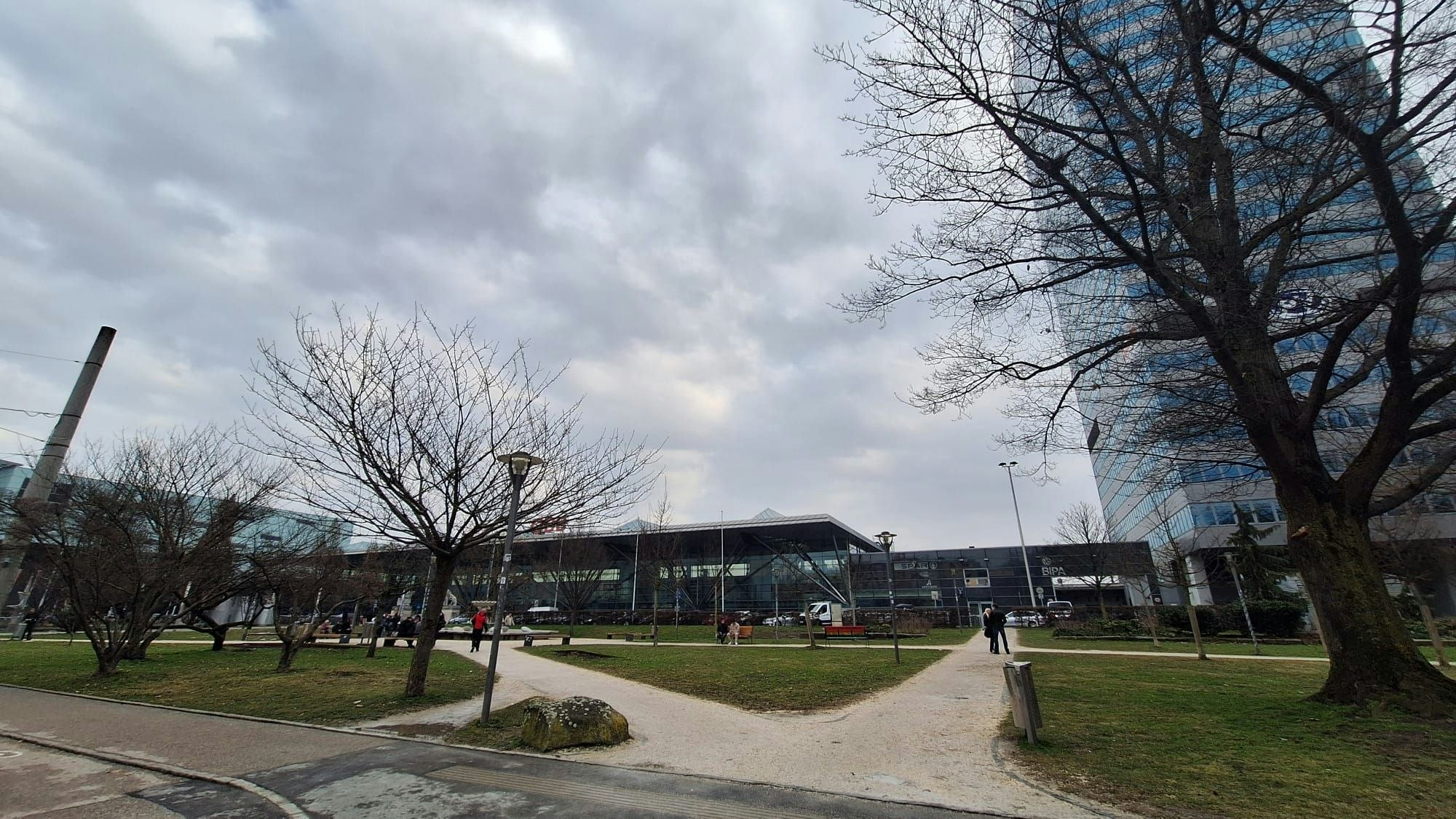 Es ist nicht das erste Mal, das es eine Bombendrohung gegen den Linzer Hauptbahnhof gegeben hat.