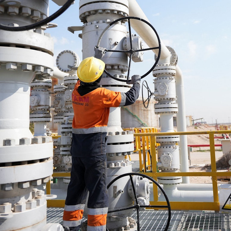 Die Straße von Hormus blockiert, Energieanlagen zerschossen: Die Welt hätte es kaum schlimmer treffen können, was die Versorgung betrifft. Wenn sich das nicht bis zum Wochenende ändert, wird Panik ausbrechen, warnt eine Expertin. Die Analyse.