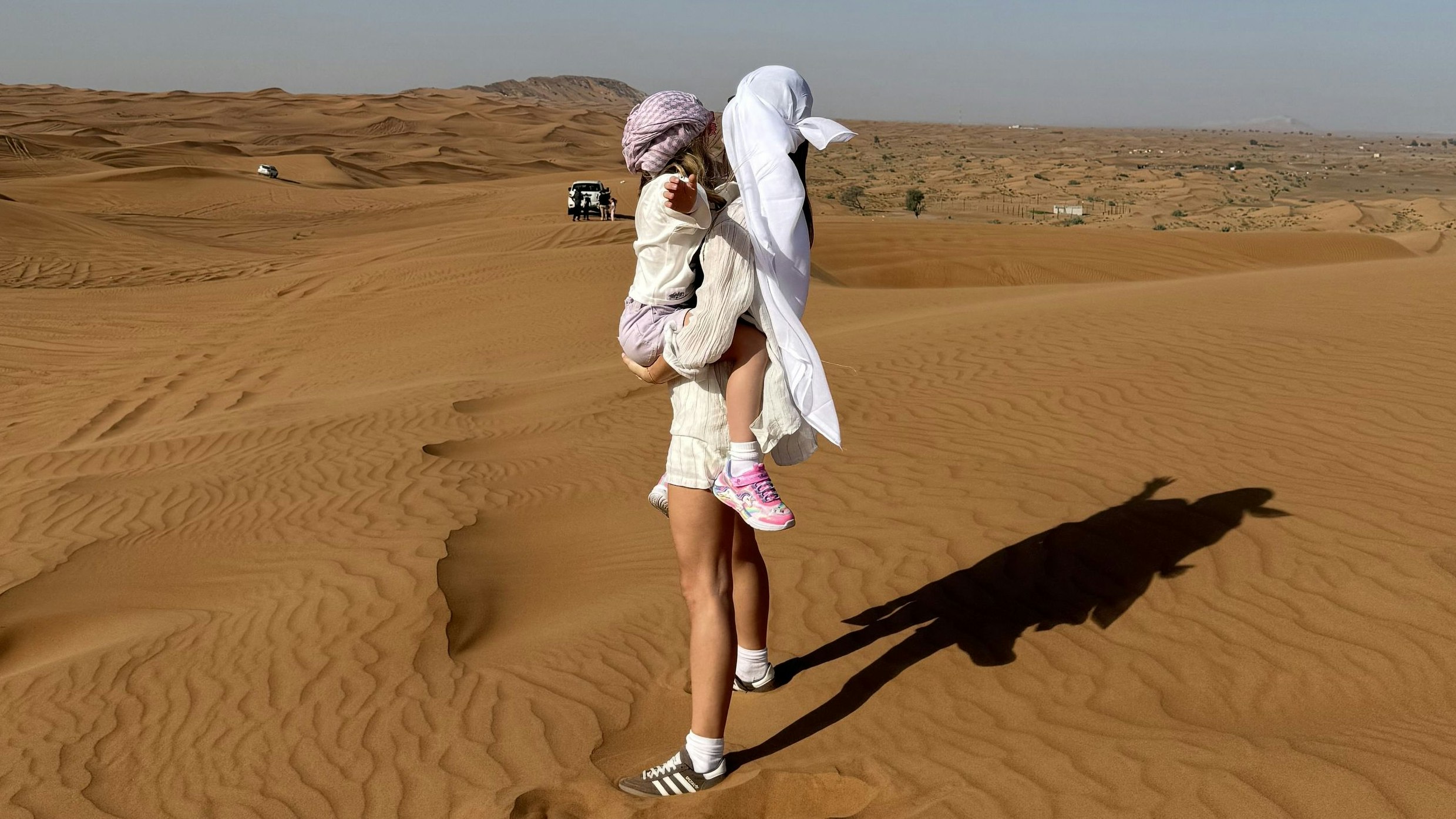 Heute.at - So froh: Junge Mutter über dramatische Dubai-Rückkehr