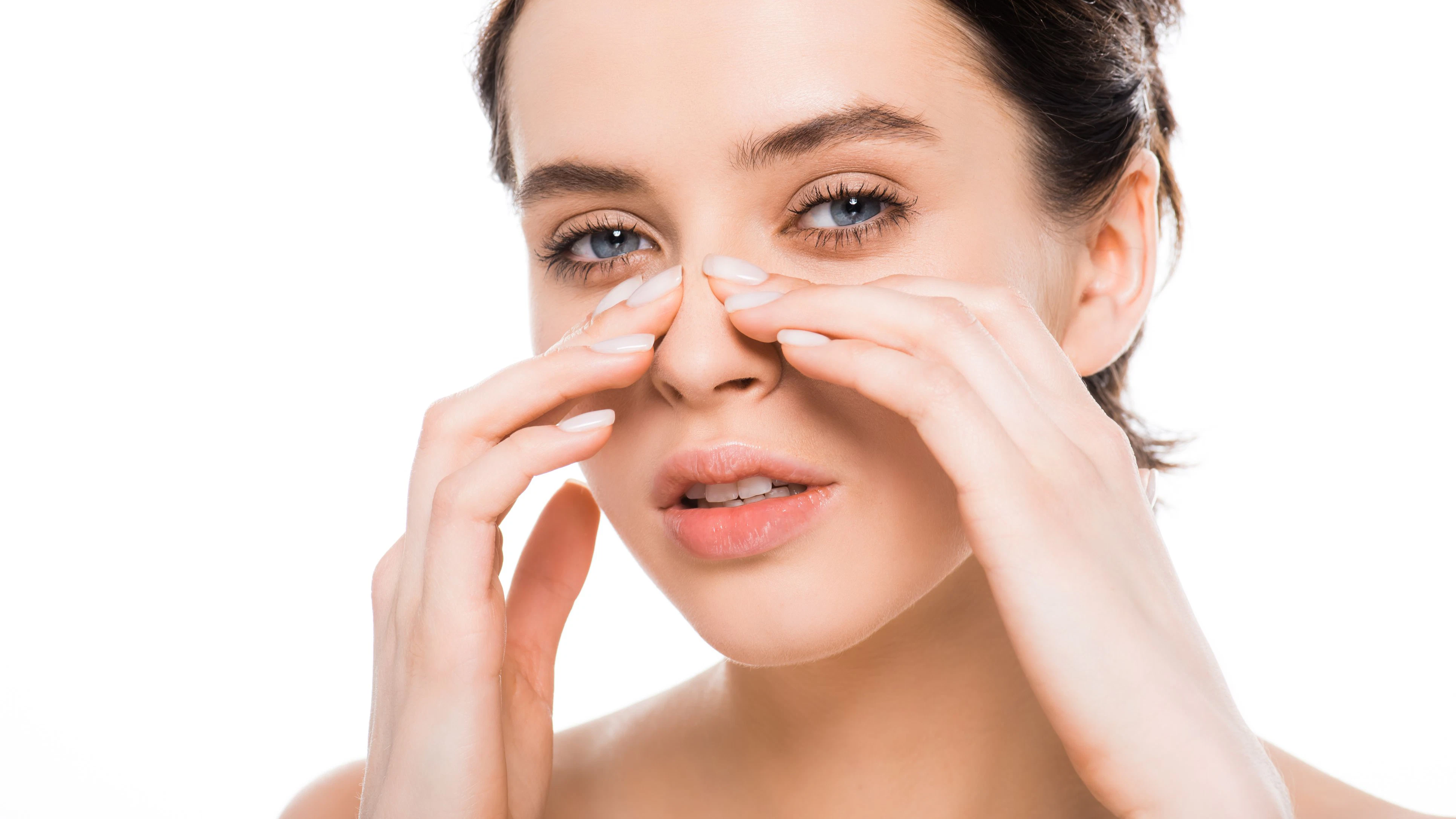 Heute.at - Nose Job ohne OP? Das macht Accutanemit der Nase