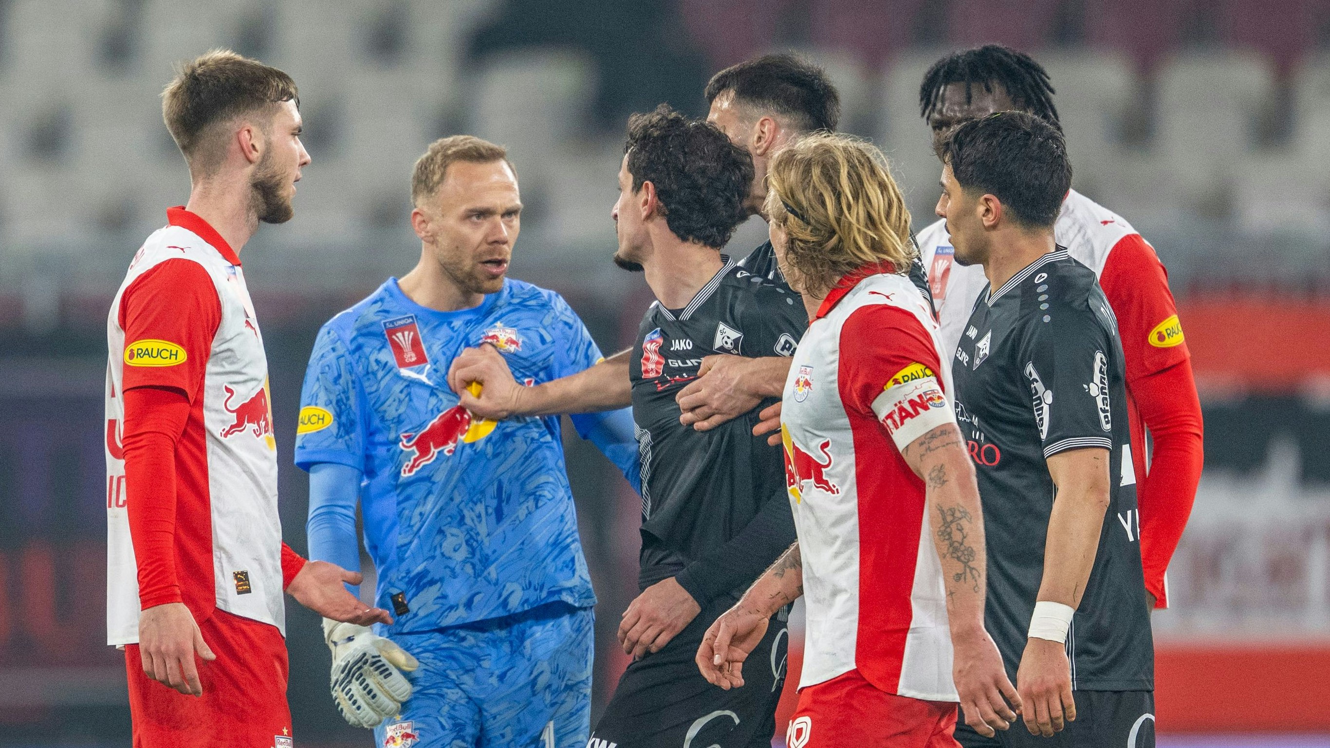 Heute.at - Schlager stinksauer: Stehen da wie die Vollidioten