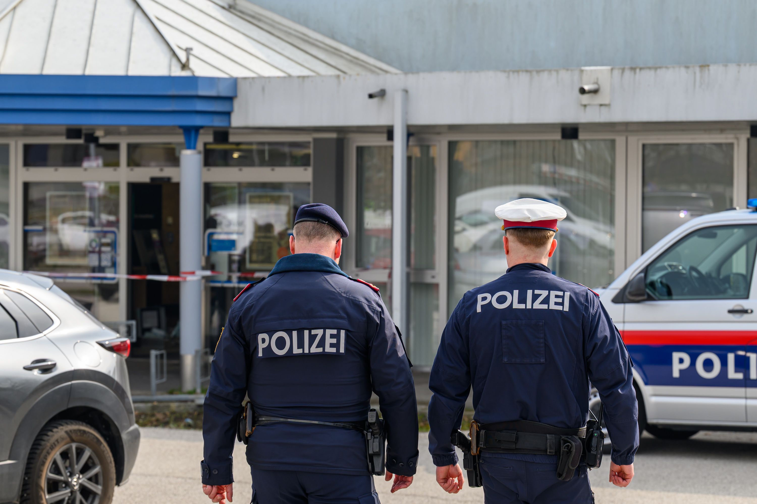 Die Polizei leitete eine groß angelegte Alarmfahndung ein.