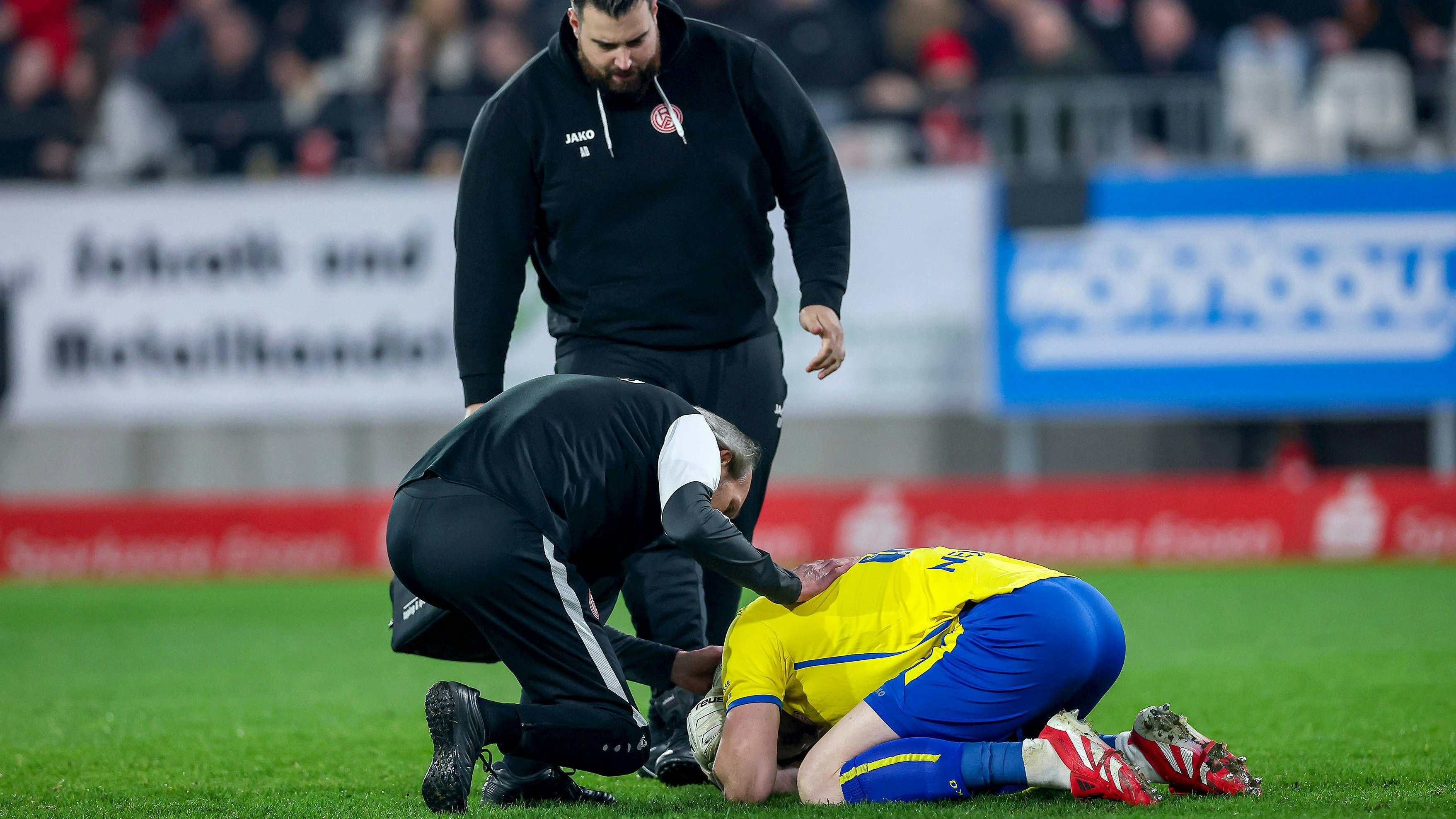 Heute.at - Böller-Skandal, Goalie im Spital – geht ihm nicht gut
