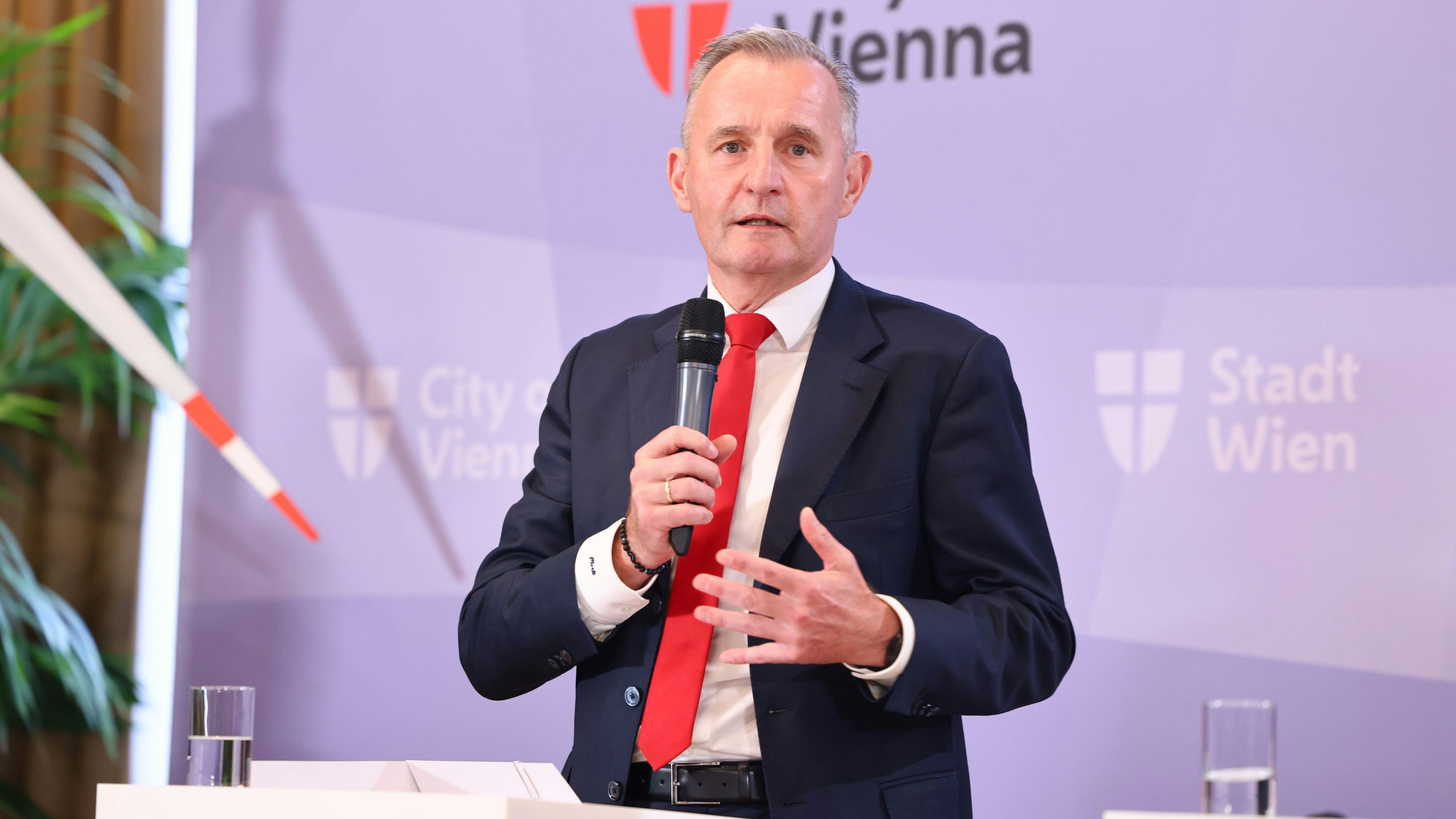 Heute.at - Stadtwerke-Chef warnt vor Preiswellen bei Energie