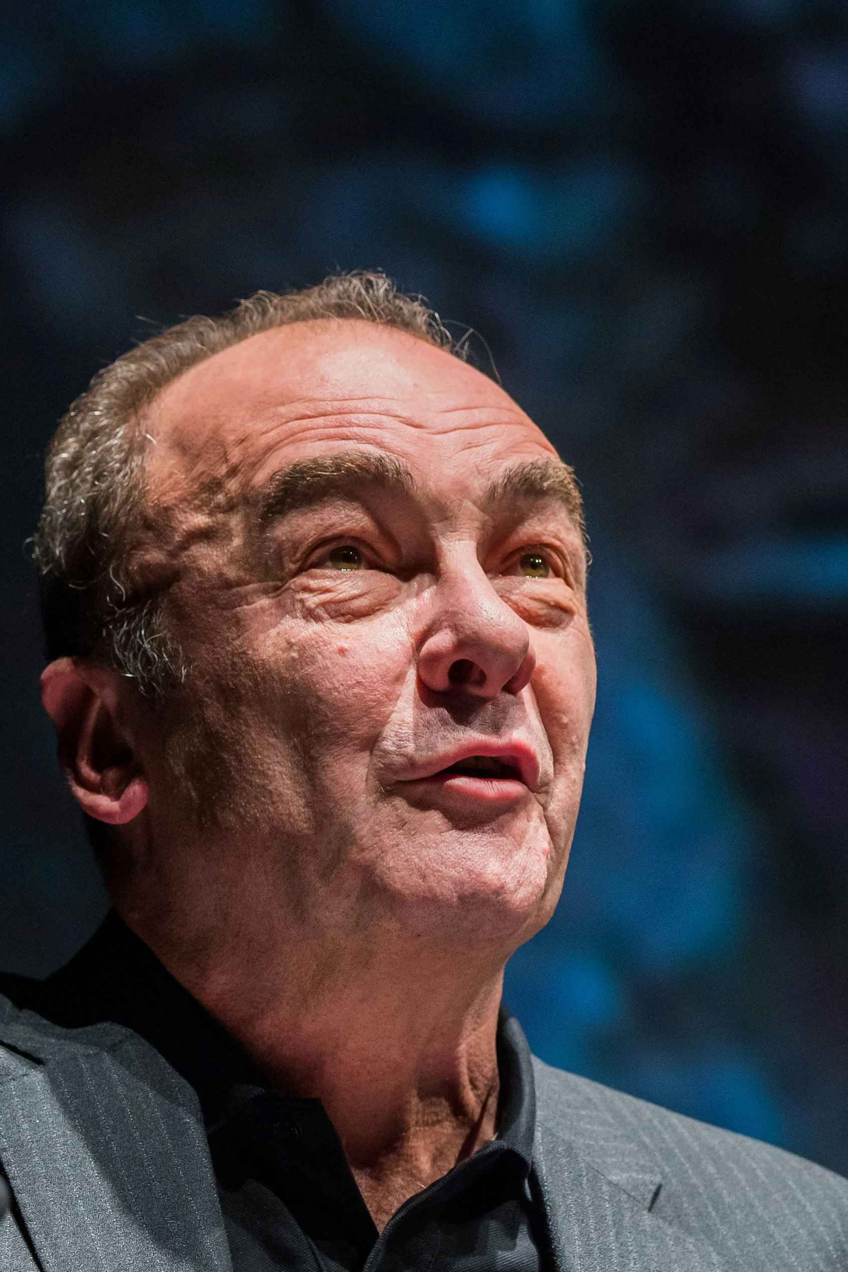 "Ich will nicht leugnen, dass man die Novelle auch als Metapher auf den Untergang der Europäischen Union lesen kann"