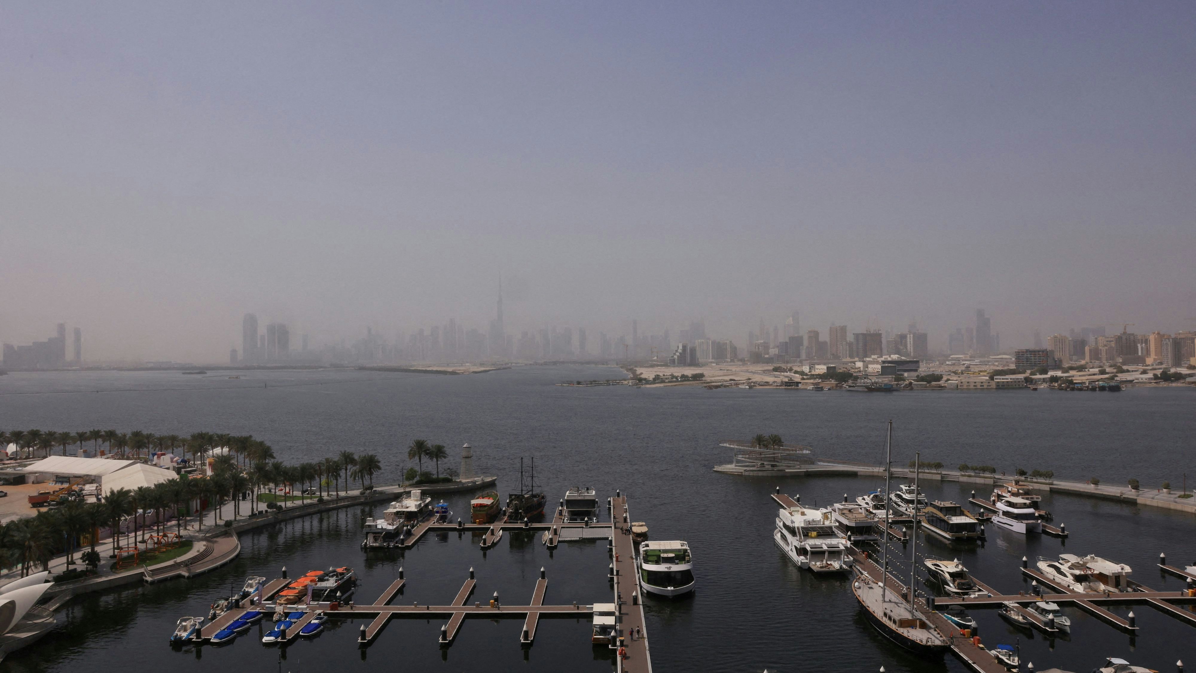 Heute.at - Experte: Dubai hat noch 10 Tage frische Lebensmittel