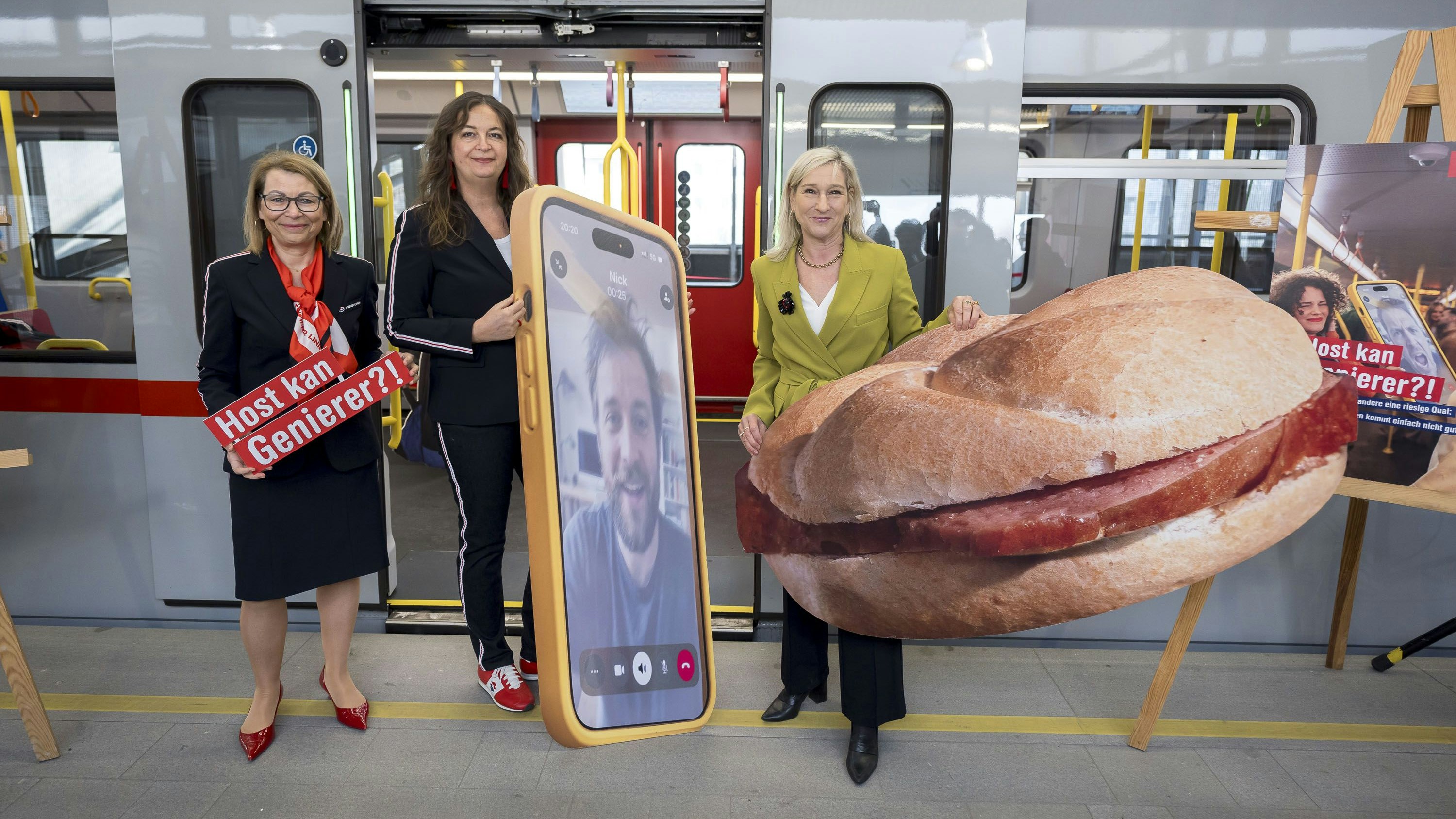 pk zu präsentation der kampagne der wiener linien für mehr rücksicht in den öffis, mit ulli sima, alexandra reinagl (wiener linien) und monika unterholzner (stadtwerke) 20260305 foto: helmut graf/tageszeitung heute