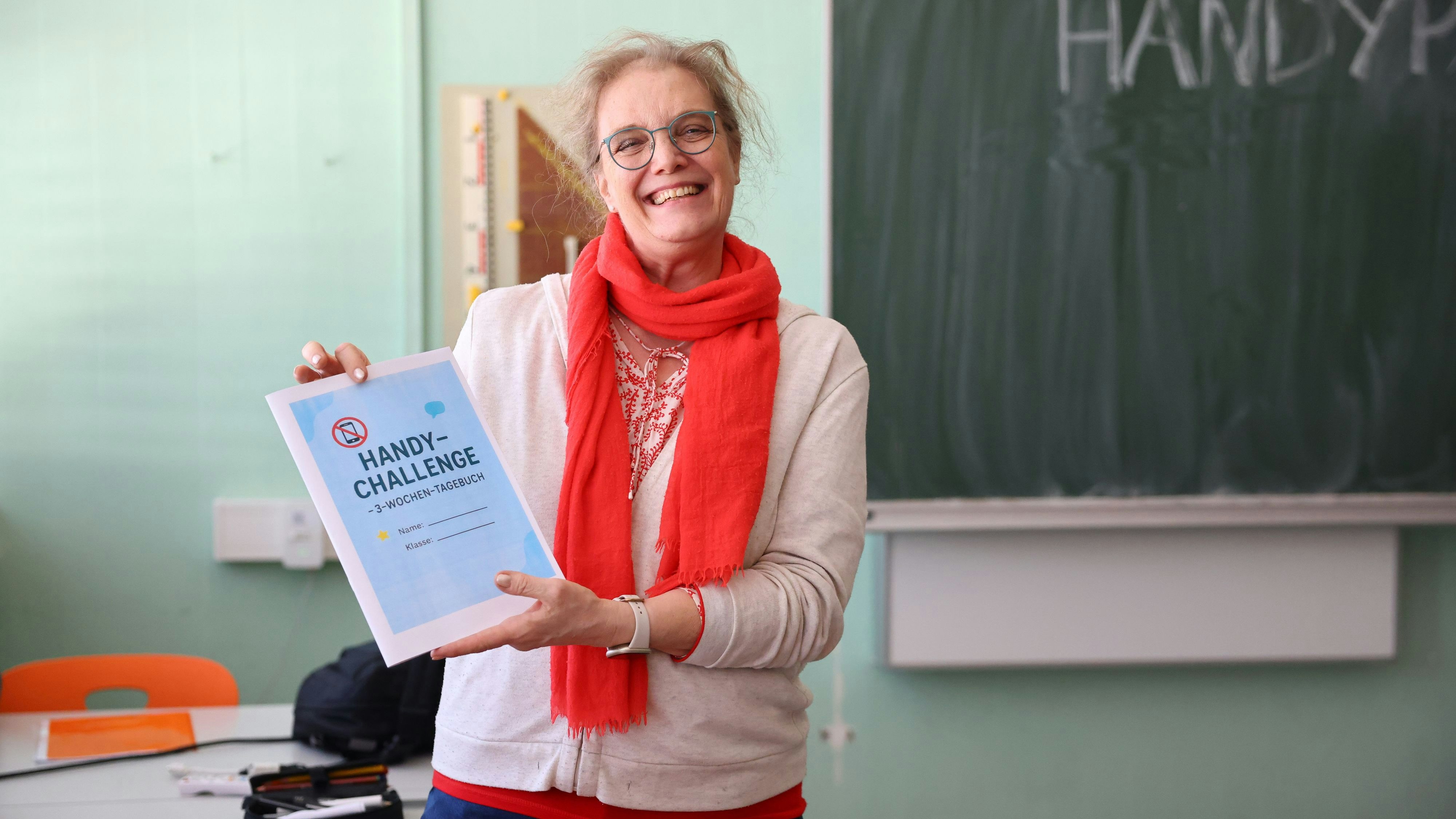 Biologie-Lehrerin Elisabeth Schild führt das Projekt in mehreren Klassen durch, auch in der 4d.