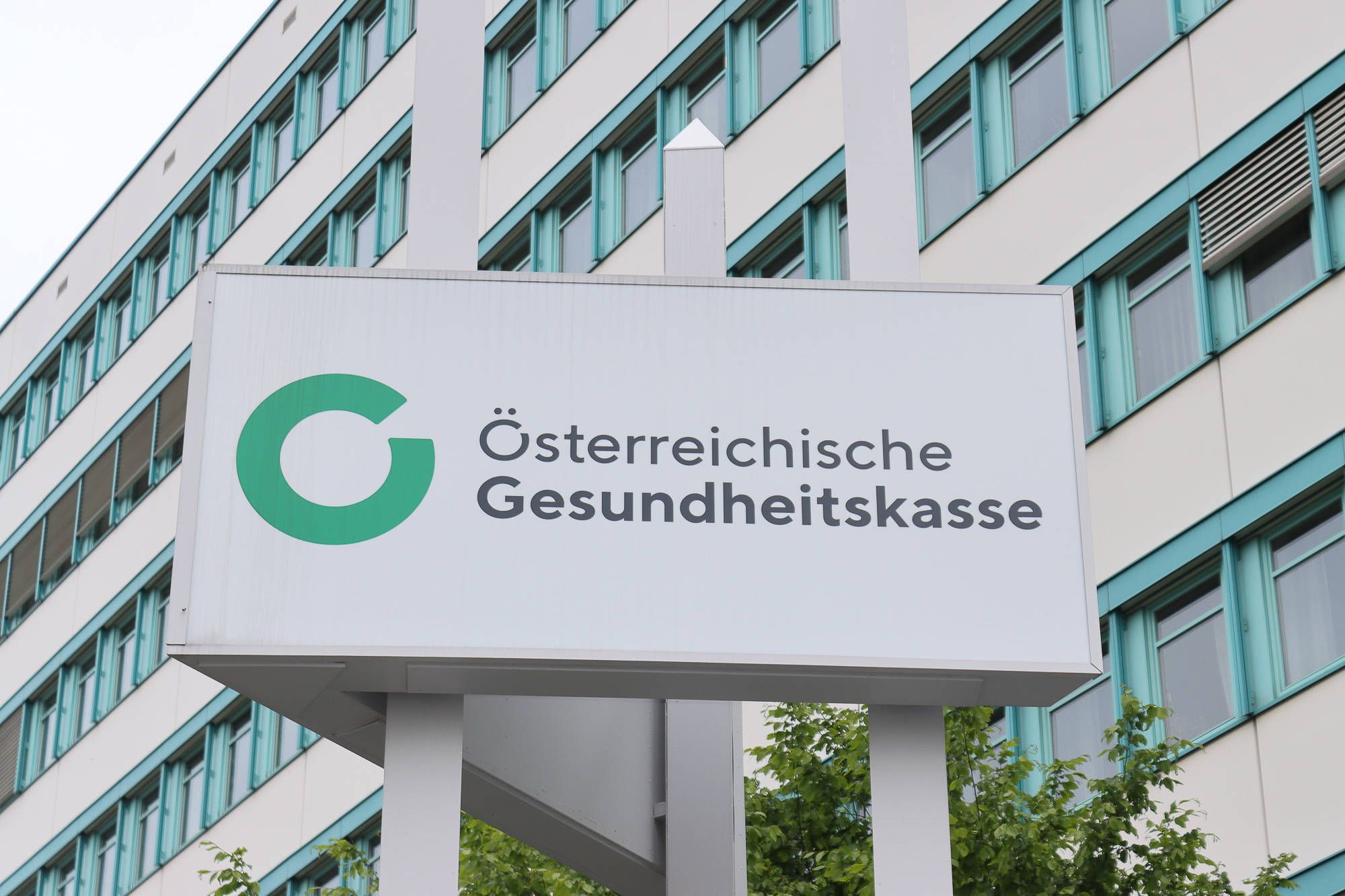 Heute.at - ÖGK kürzt Leistungen – Patienten müssen mehr zahlen