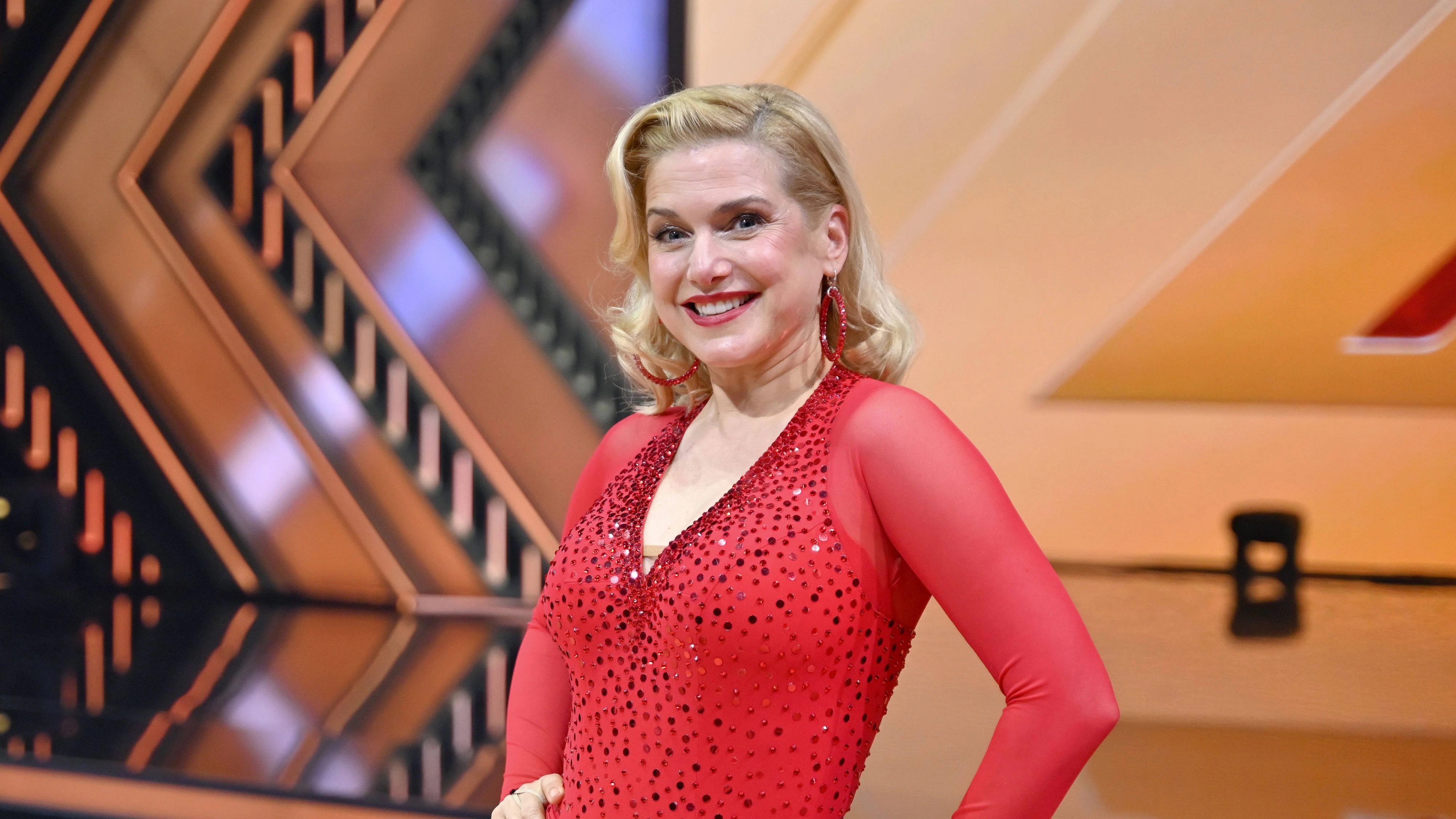Sängerin und Schauspielerin Jeanette Biedermann bei der 18. Staffel der RTL-Tanzshow Lets Dance im Coloneum. Köln, 04.04.2025 NRW Deutschland *** Singer and actress Jeanette Biedermann at the 18th season of the RTL dance show Lets Dance at the Coloneum Cologne, 04 04 2025 NRW Germany Copyright: xDwixAnoraganingrumx