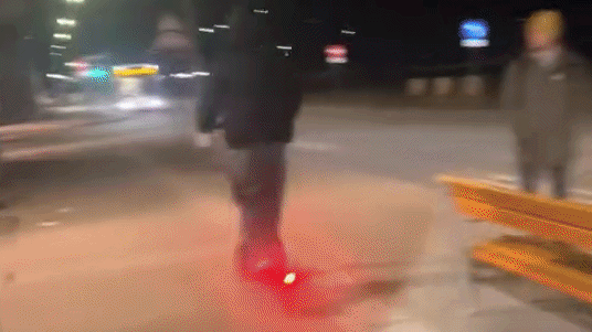 Polizei jagt E-Scooter-Mann – er rast mit 75 km/h davon