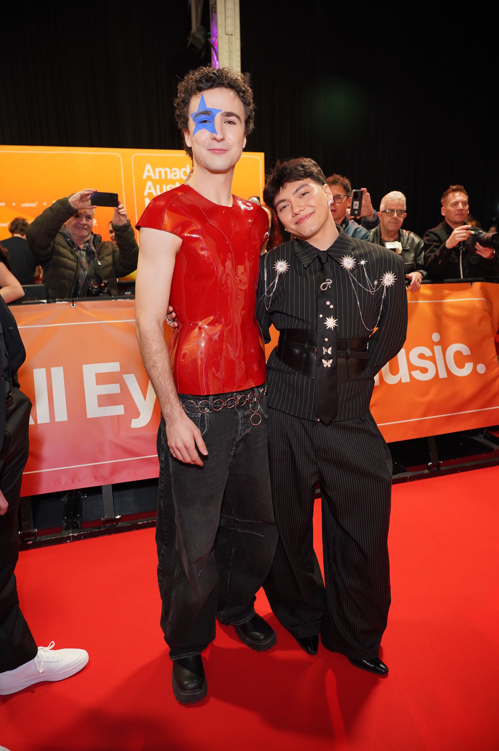 Heute.at - ESC-Cosmó war da, durfte aber nicht auf die Bühne